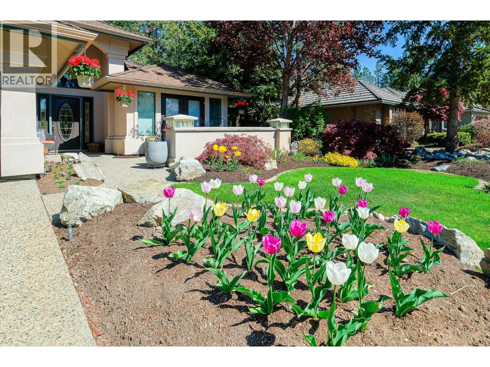 4141 Gallaghers Boulevard S