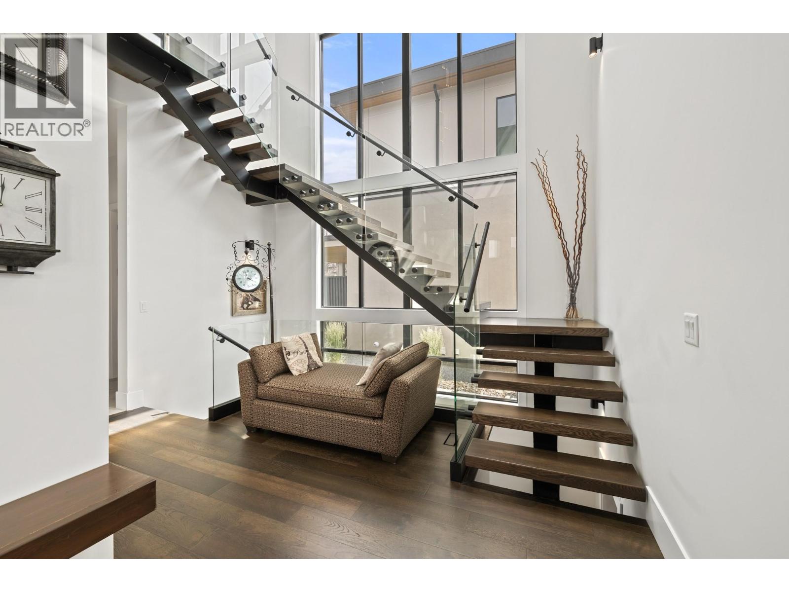9532 Benchland Drive