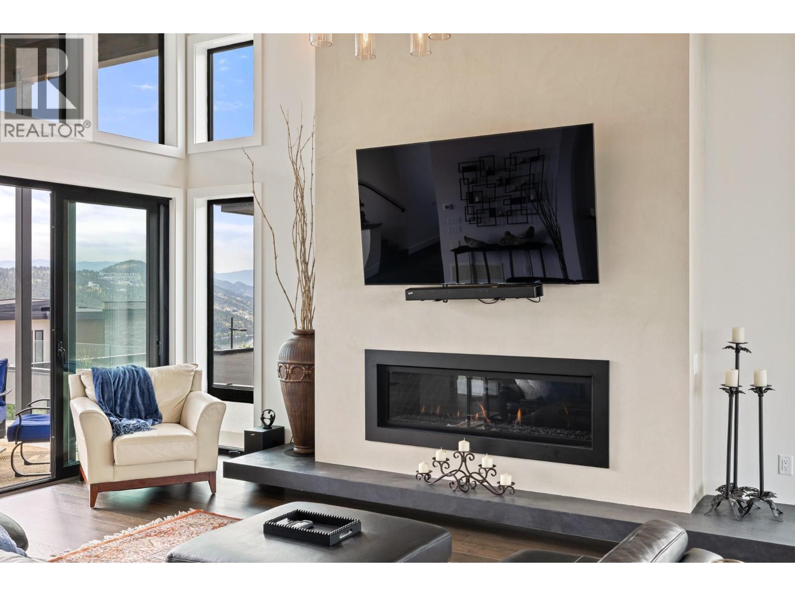 9532 Benchland Drive