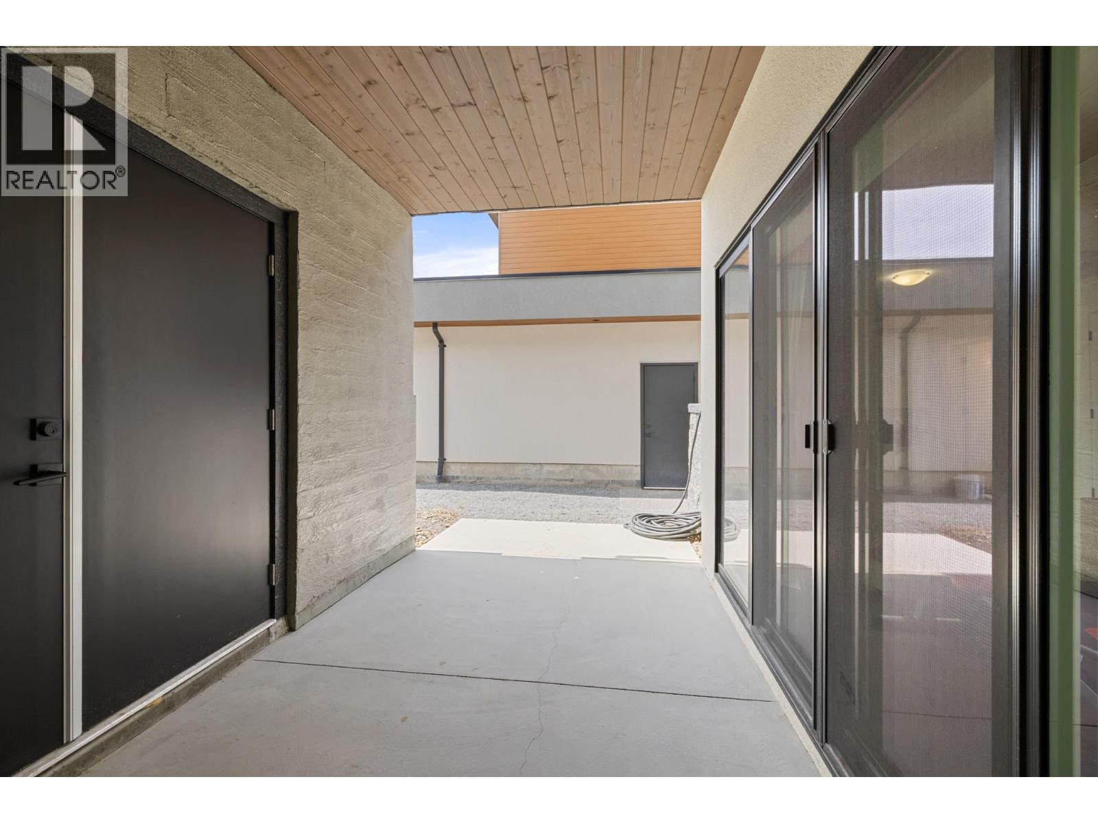 9532 Benchland Drive