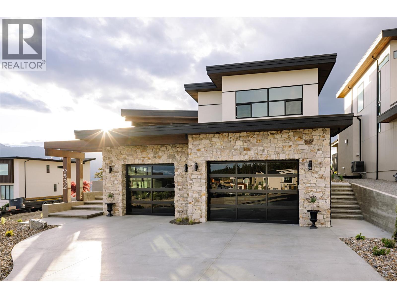 9532 Benchland Drive