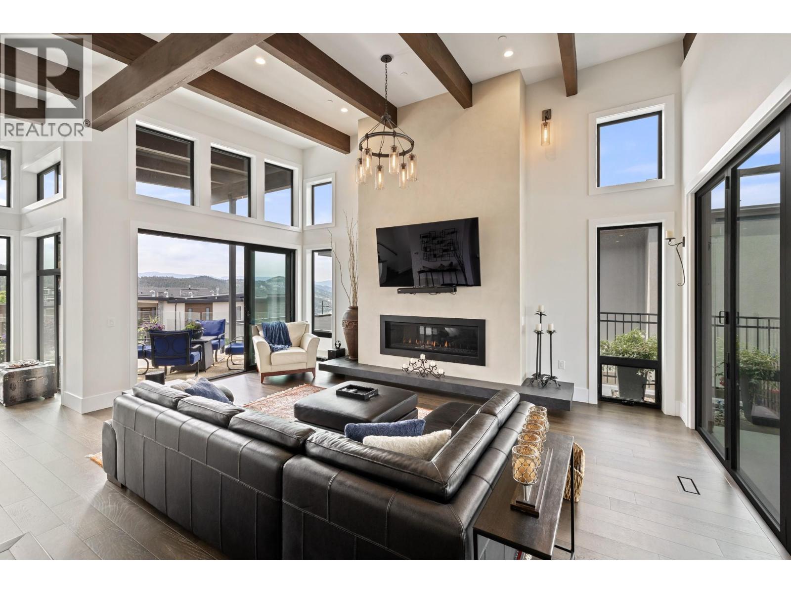 9532 Benchland Drive