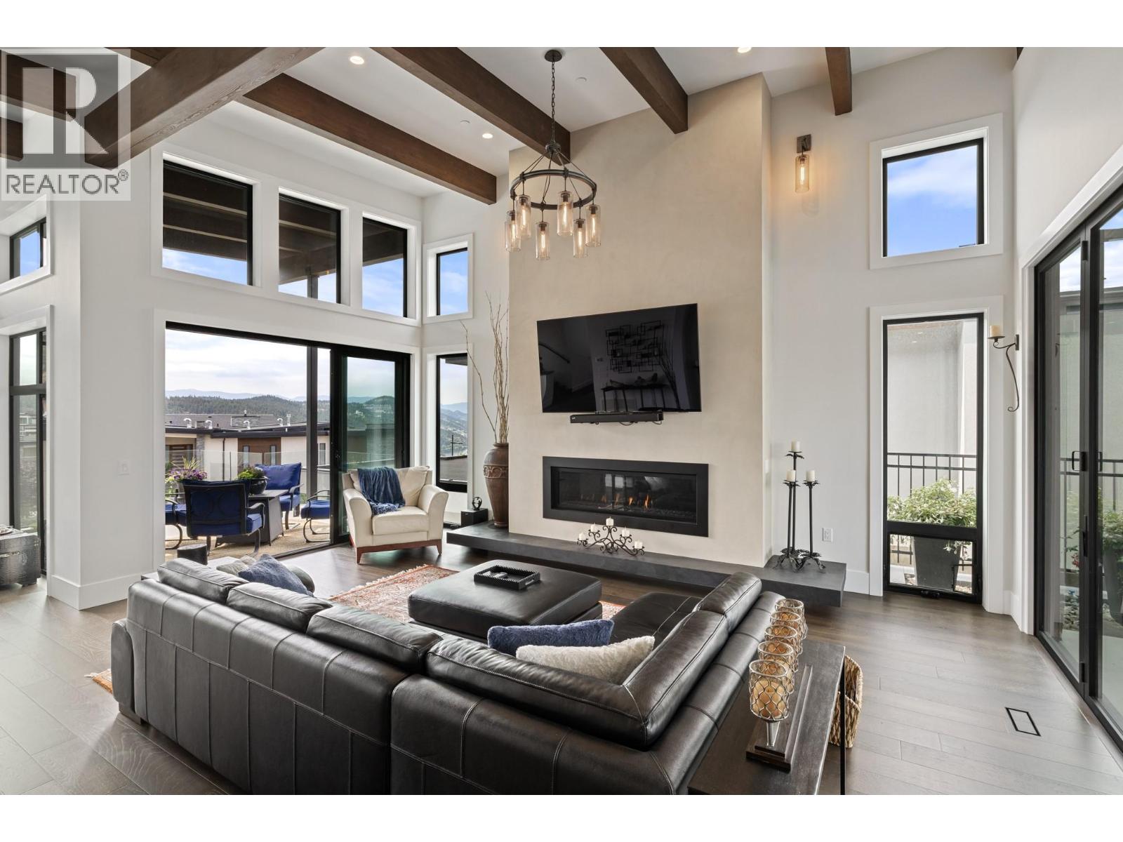 9532 Benchland Drive