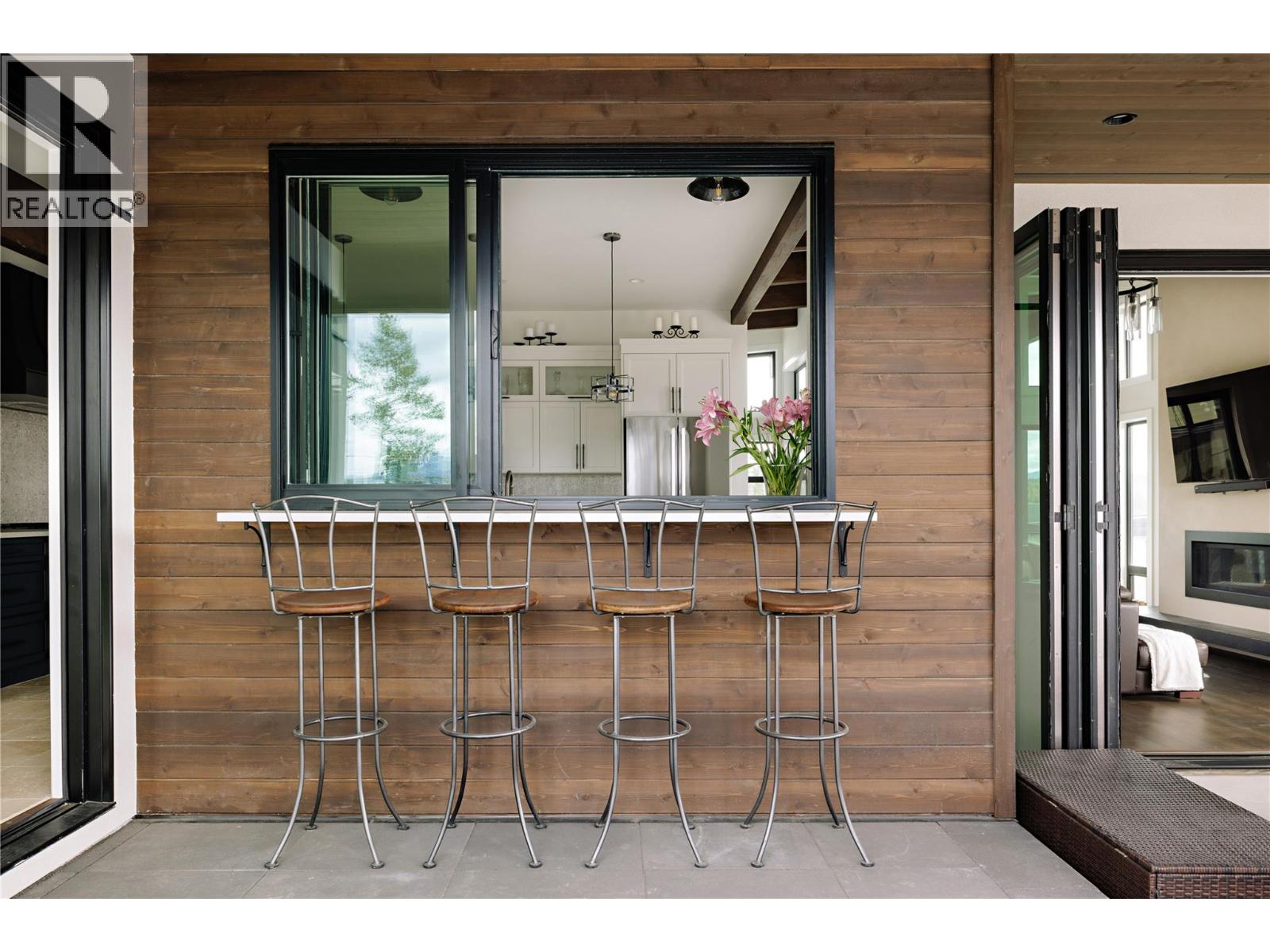 9532 Benchland Drive