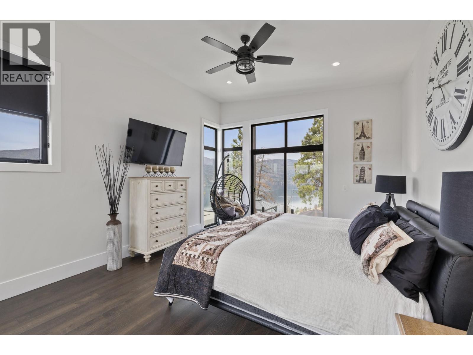 9532 Benchland Drive