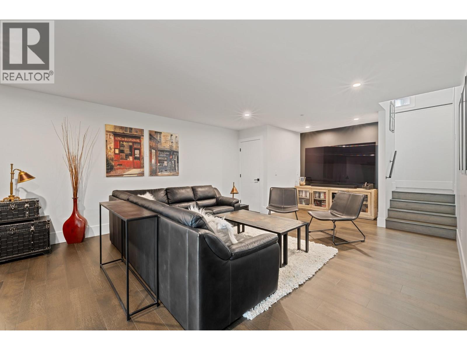 9532 Benchland Drive