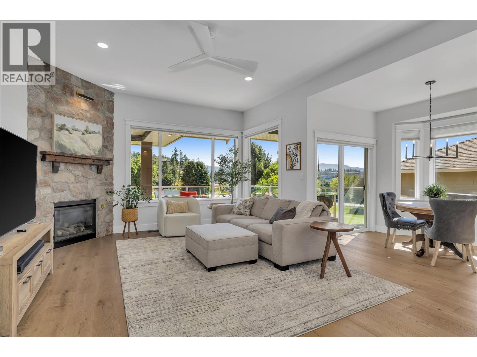 2562 Tuscany Drive