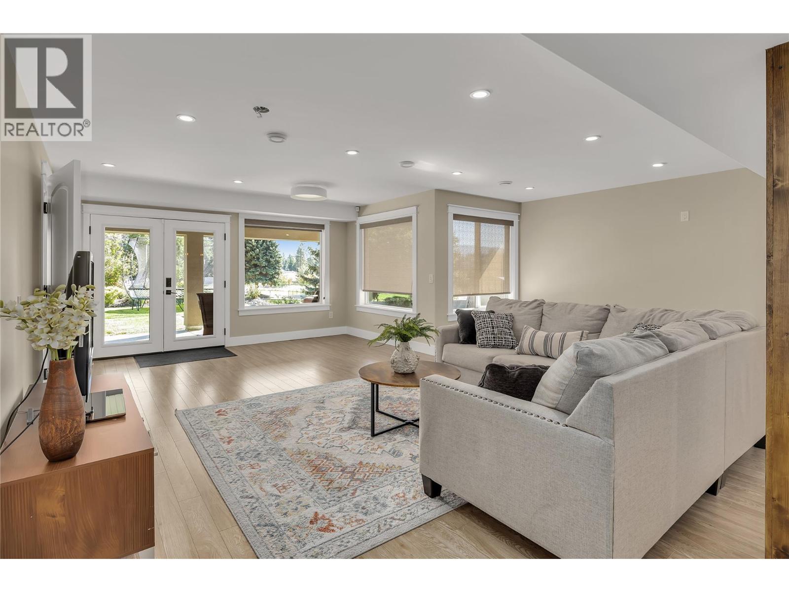 2562 Tuscany Drive