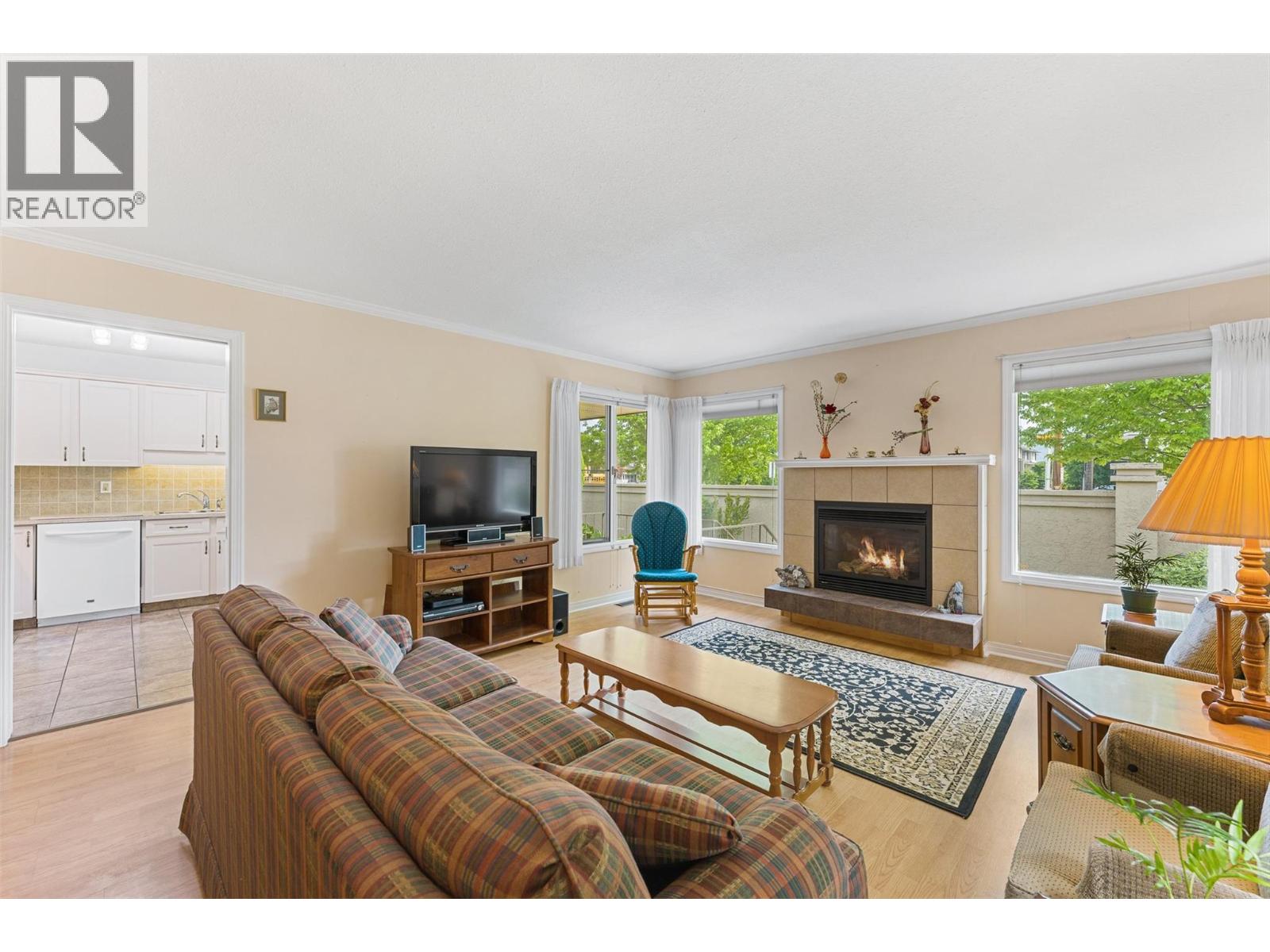 2200 Gordon Drive Unit# 33