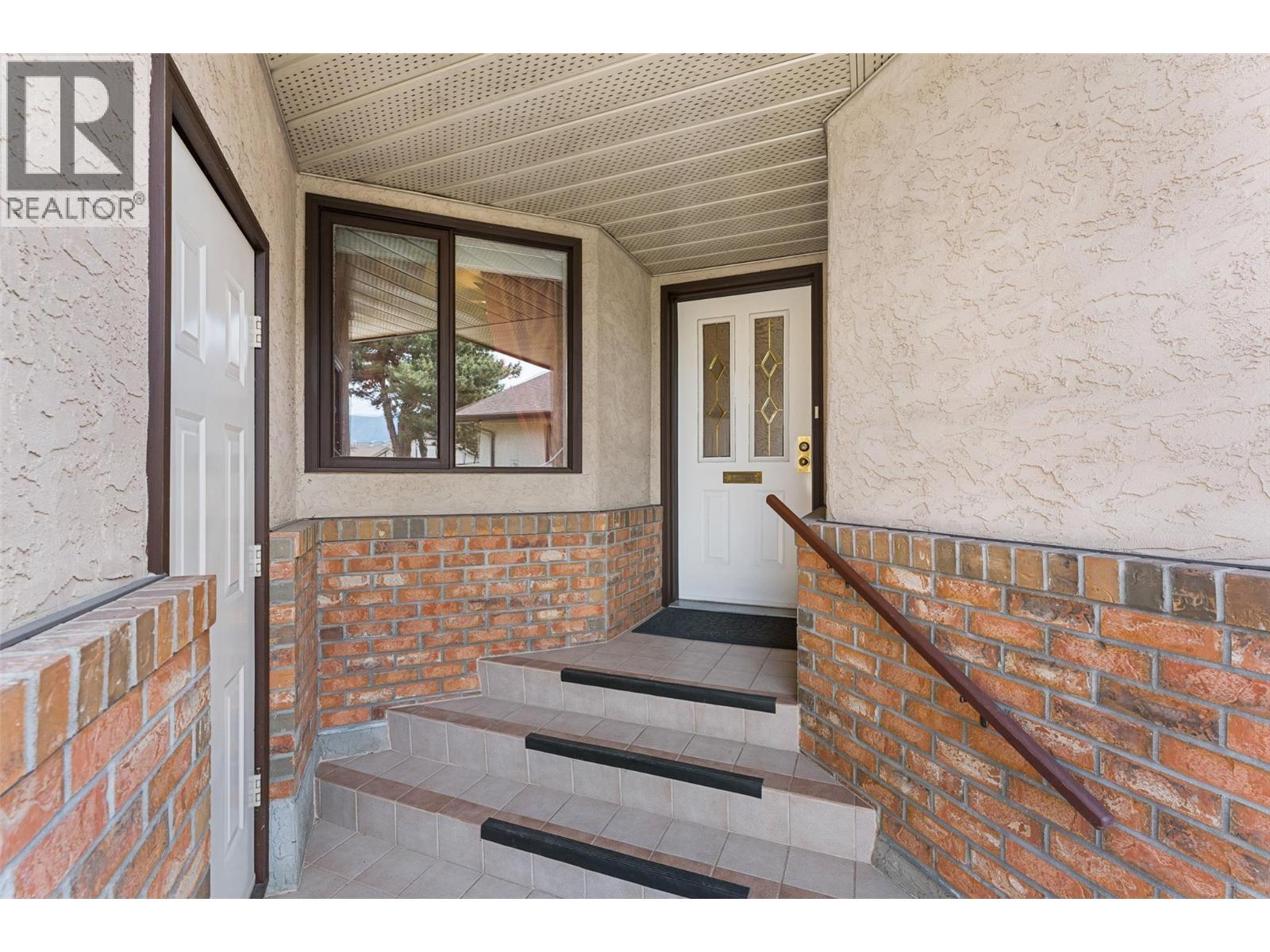 2200 Gordon Drive Unit# 33