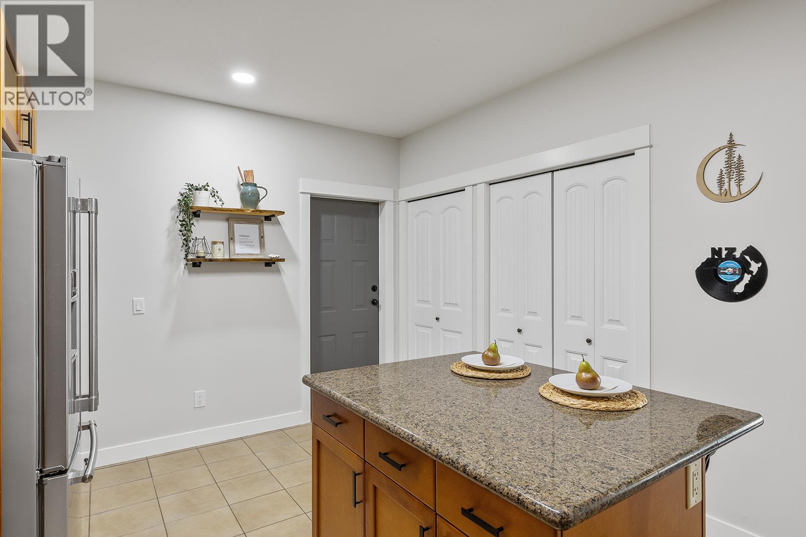3350 Woodsdale Road Unit# 401