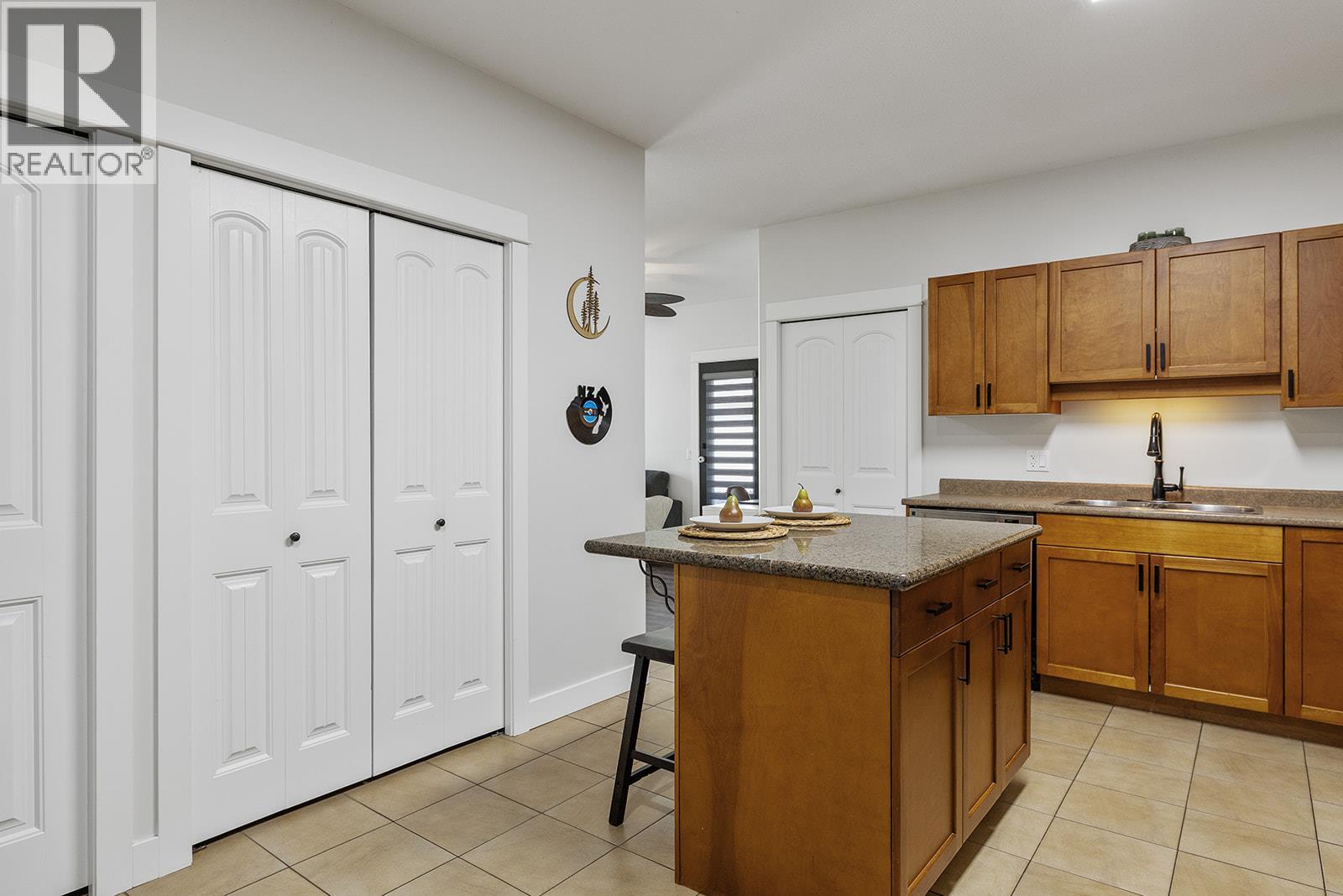 3350 Woodsdale Road Unit# 401