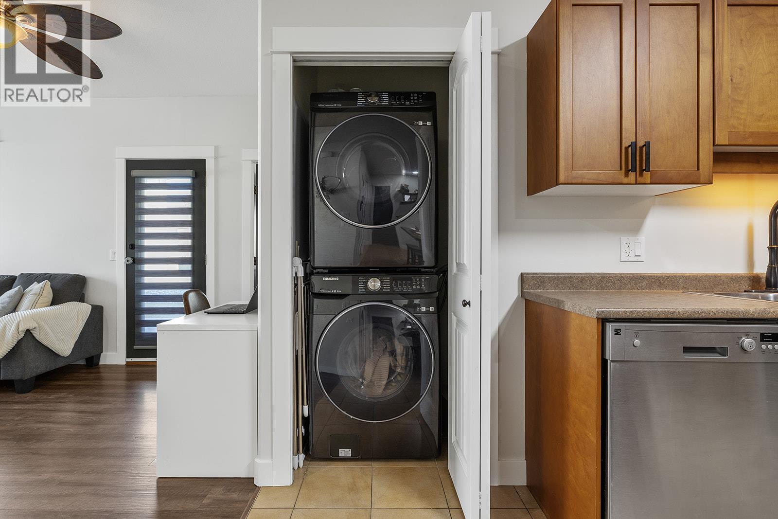 3350 Woodsdale Road Unit# 401