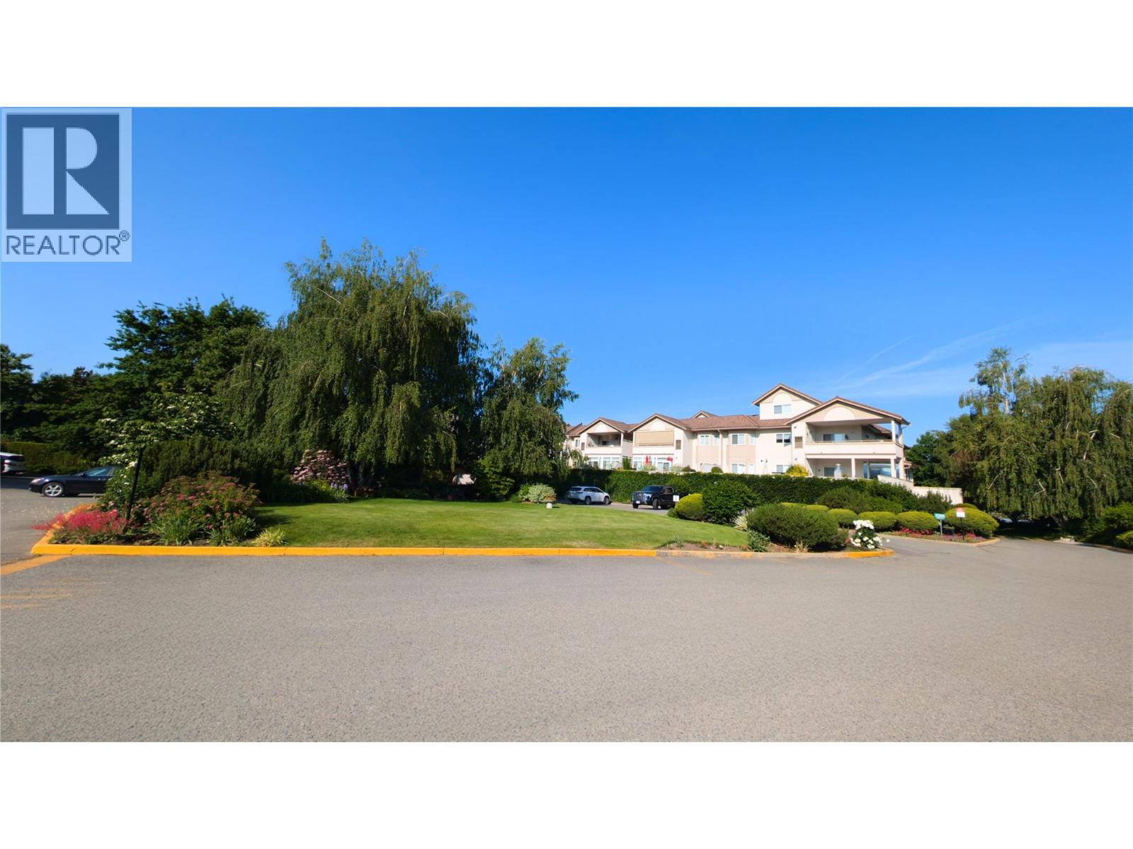 2300 Benvoulin Road Unit# 211