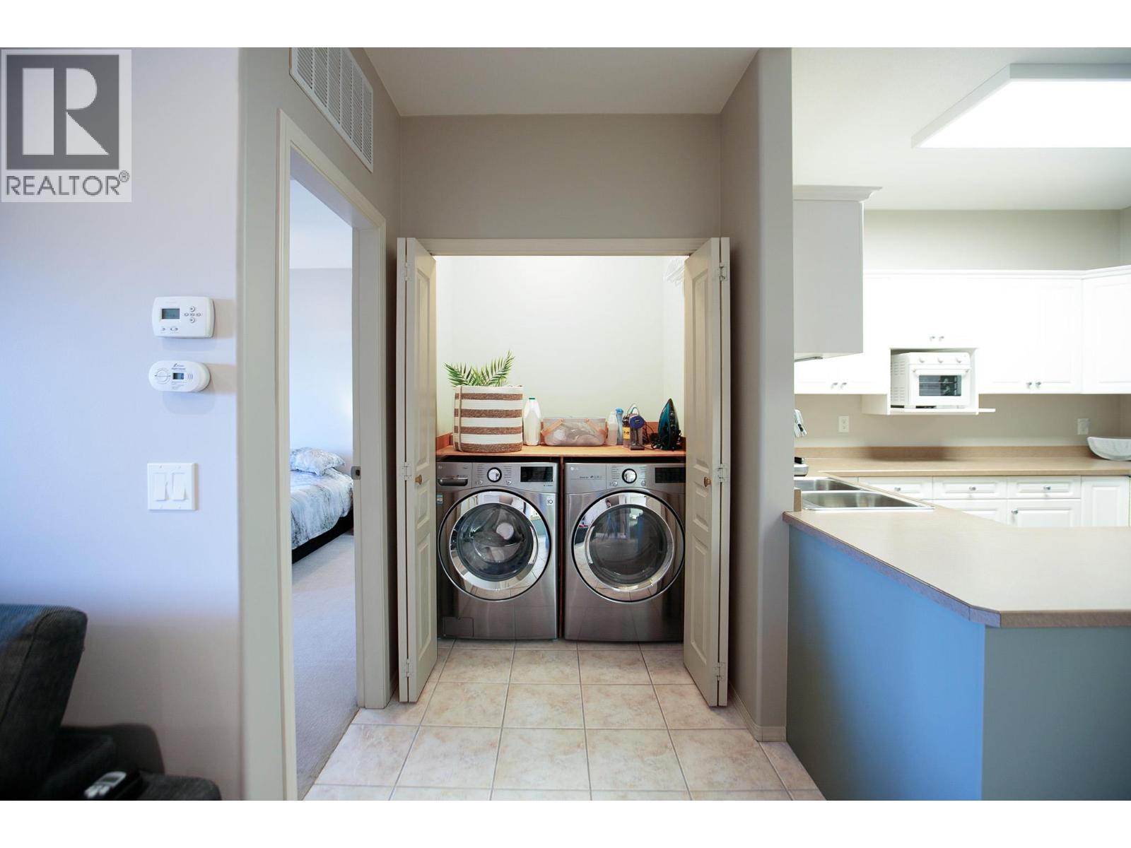 2300 Benvoulin Road Unit# 211