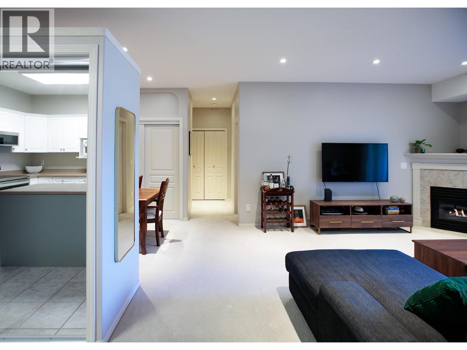 2300 Benvoulin Road Unit# 211