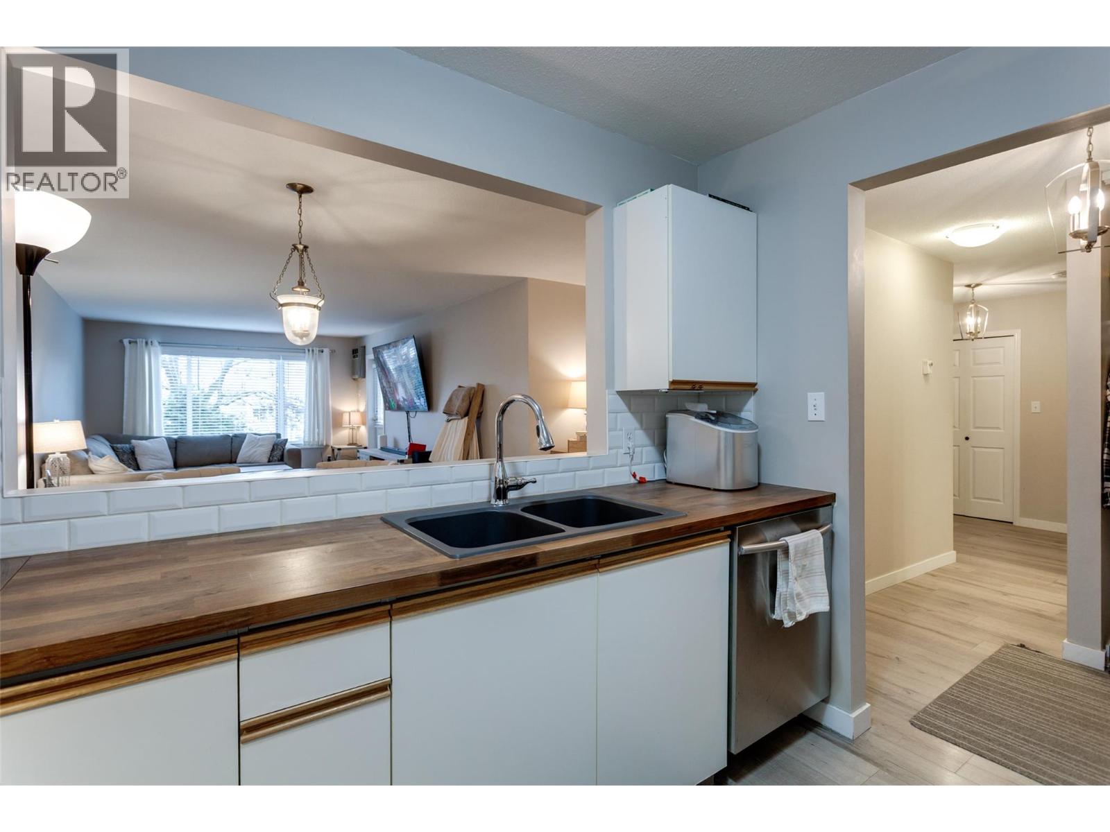 400 Sutton Crescent Unit# 110