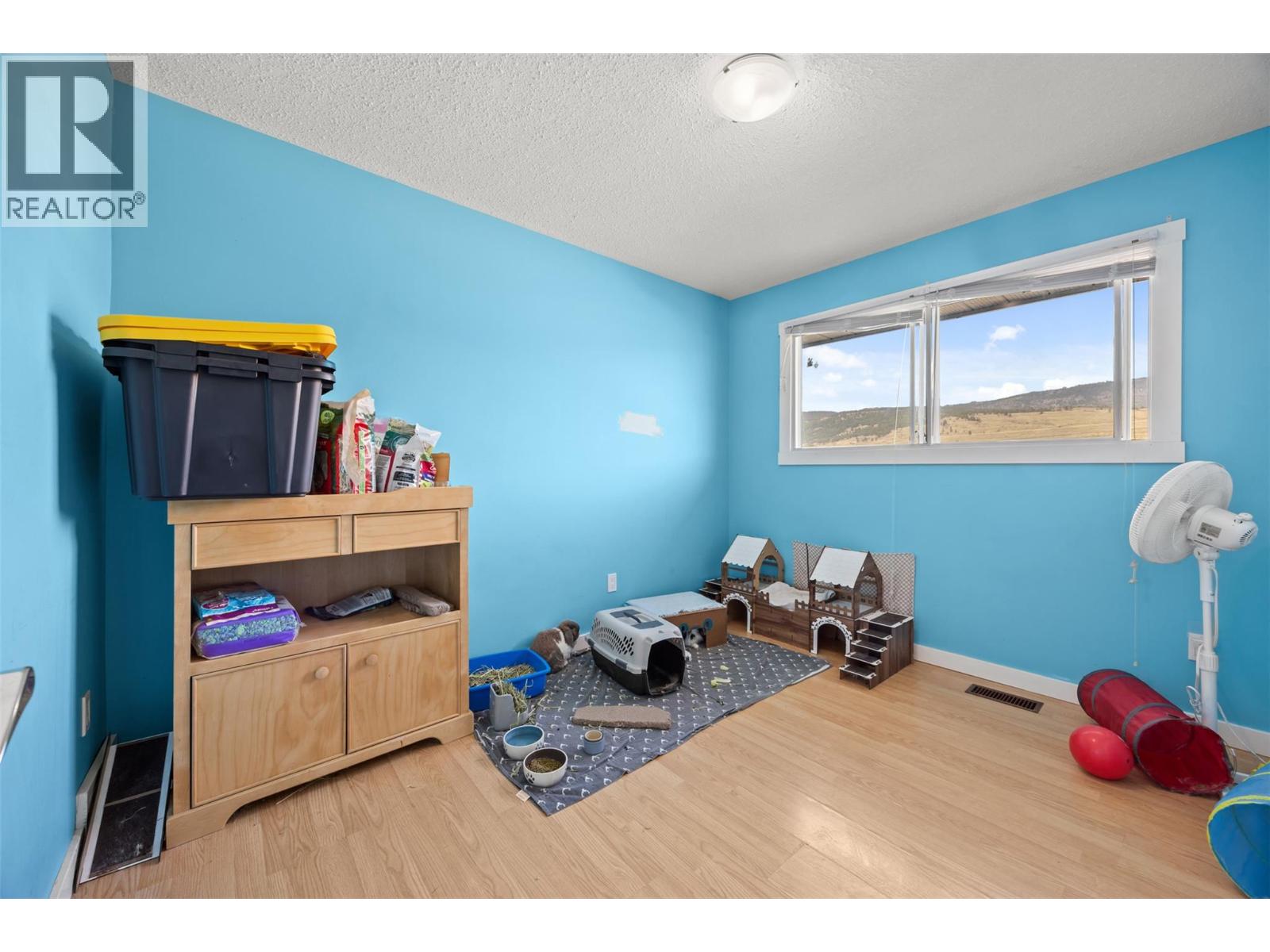10058 Kel Vern Crescent
