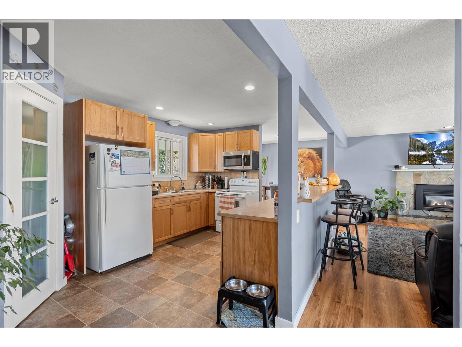 10058 Kel Vern Crescent