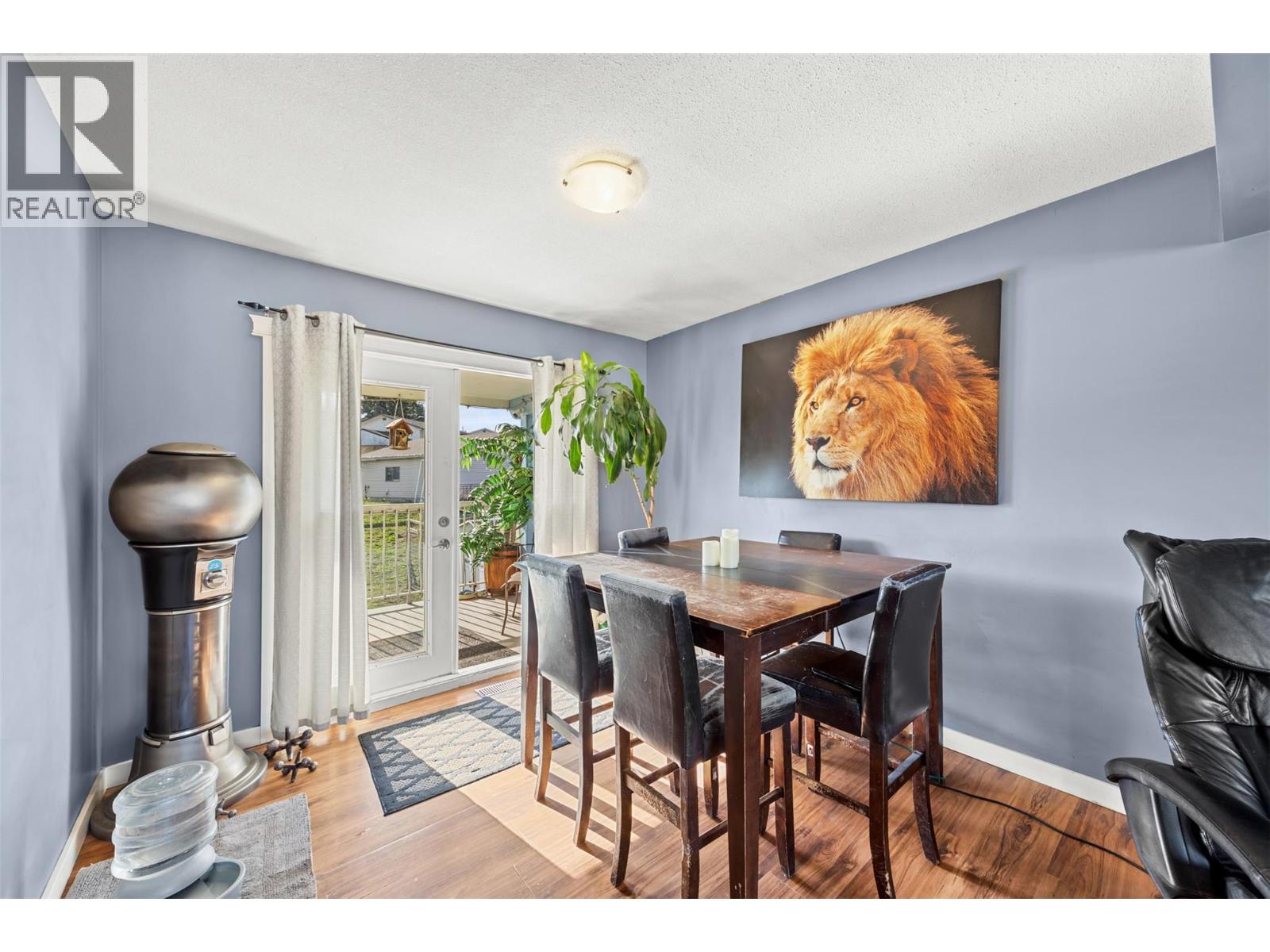 10058 Kel Vern Crescent