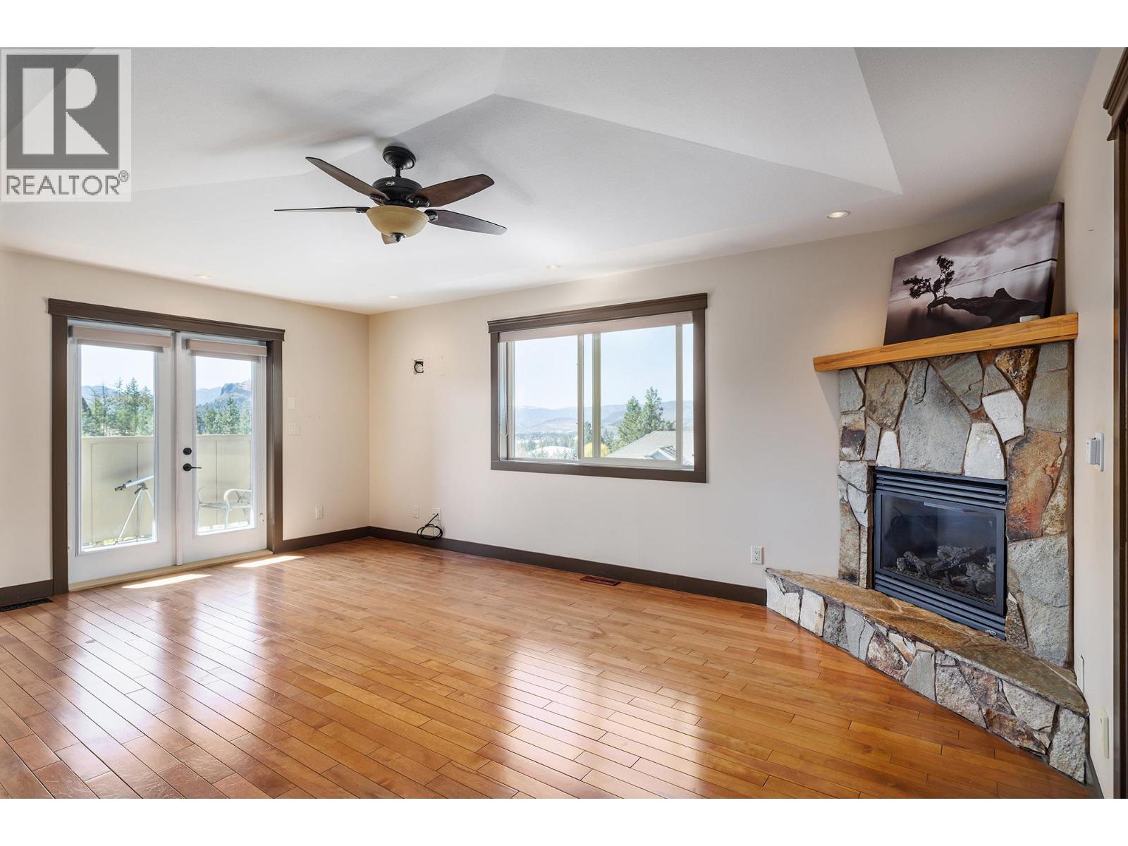 2054 Sunview Drive