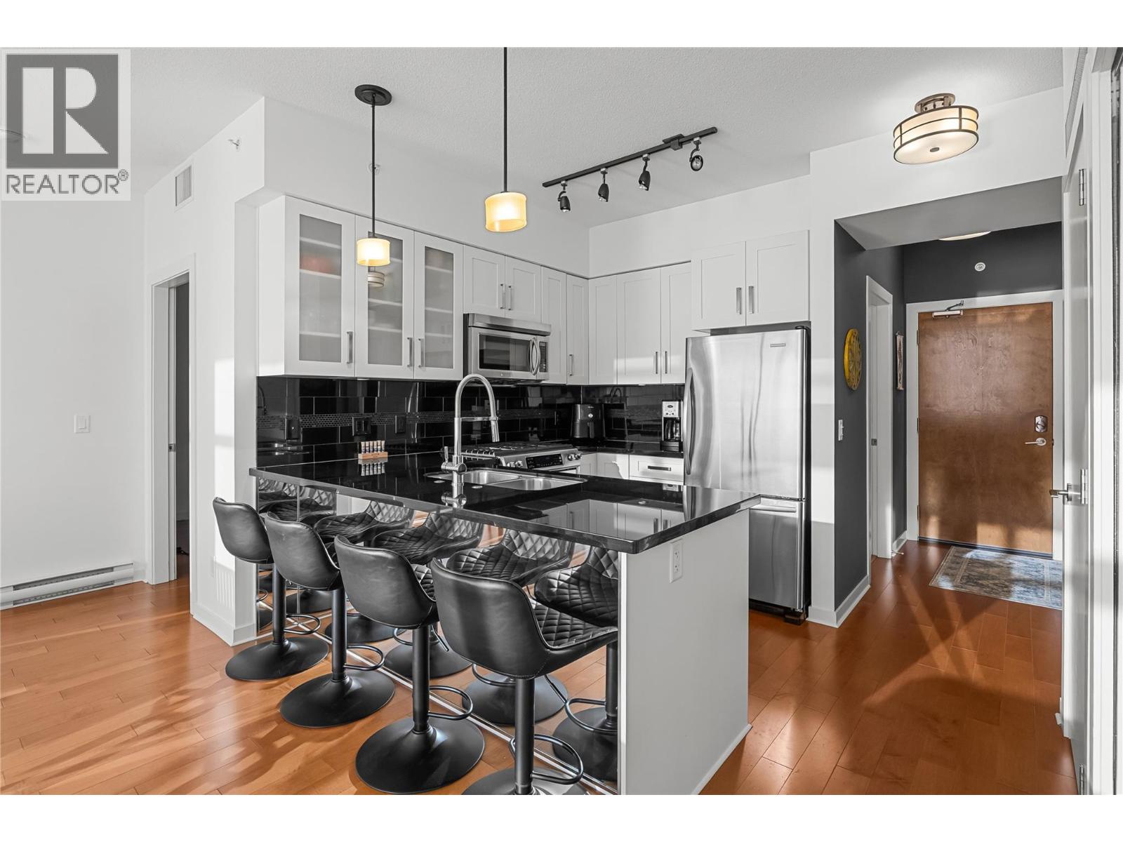 1075 Sunset Drive Unit# 2107