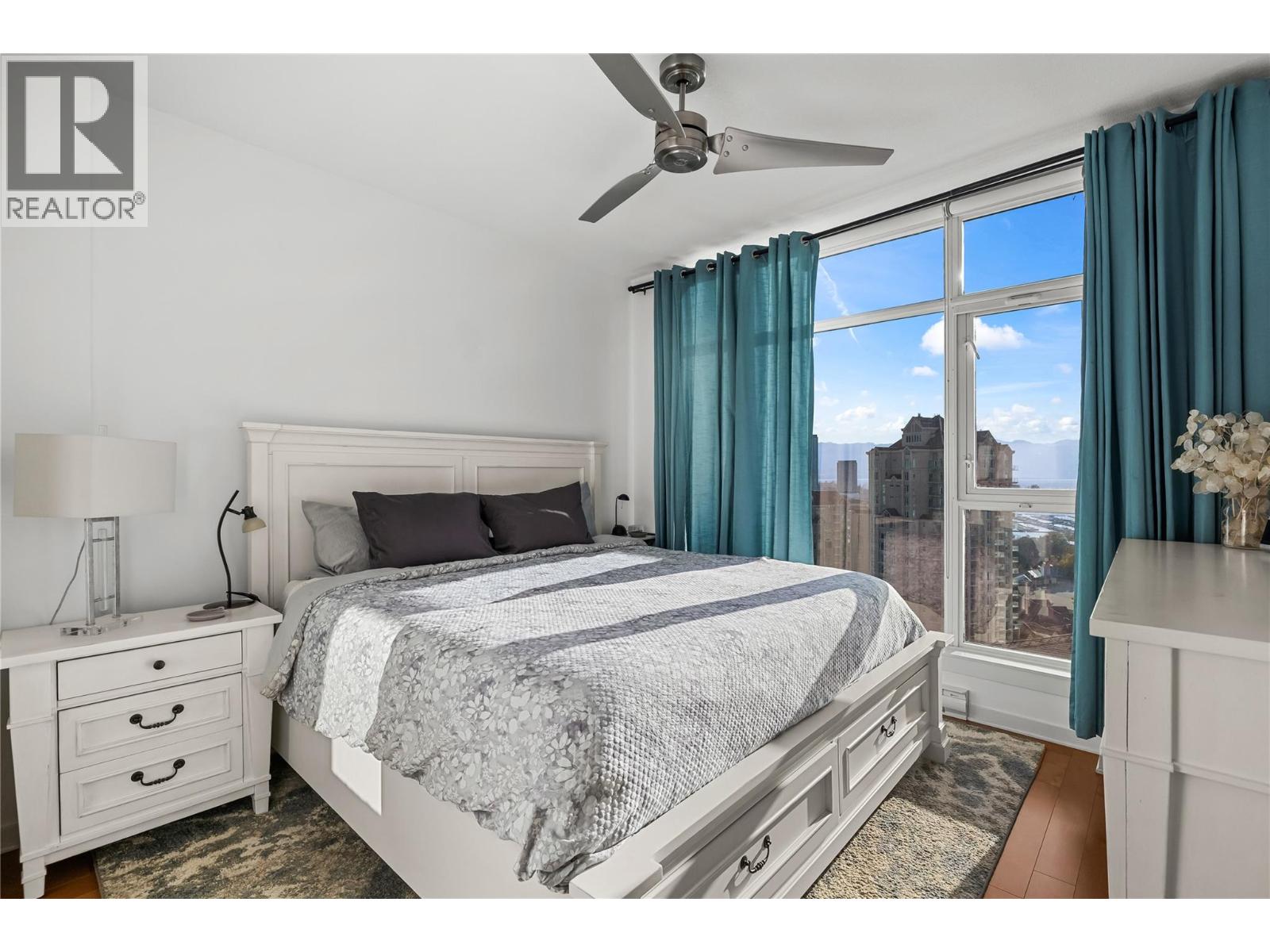 1075 Sunset Drive Unit# 2107