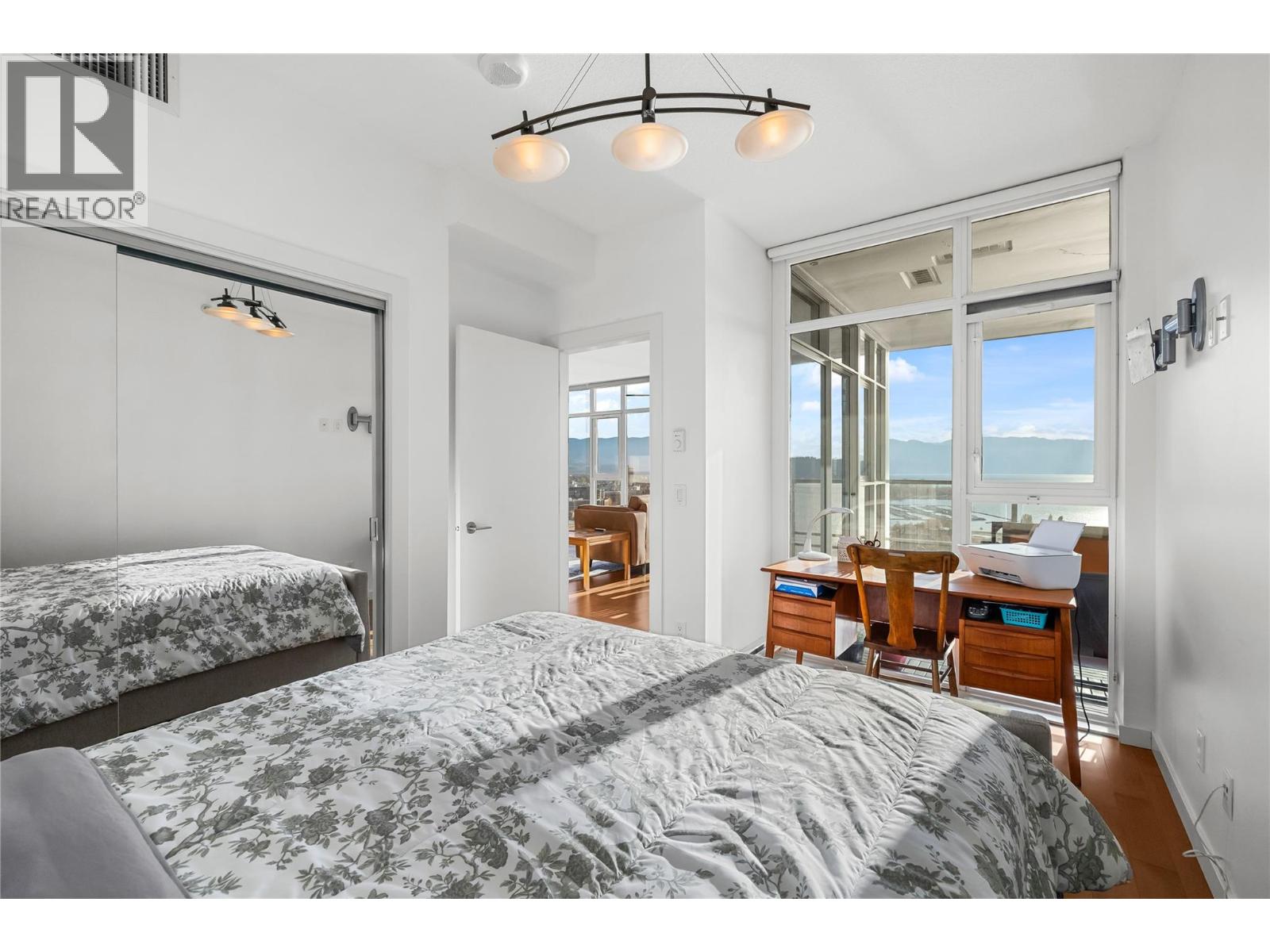 1075 Sunset Drive Unit# 2107