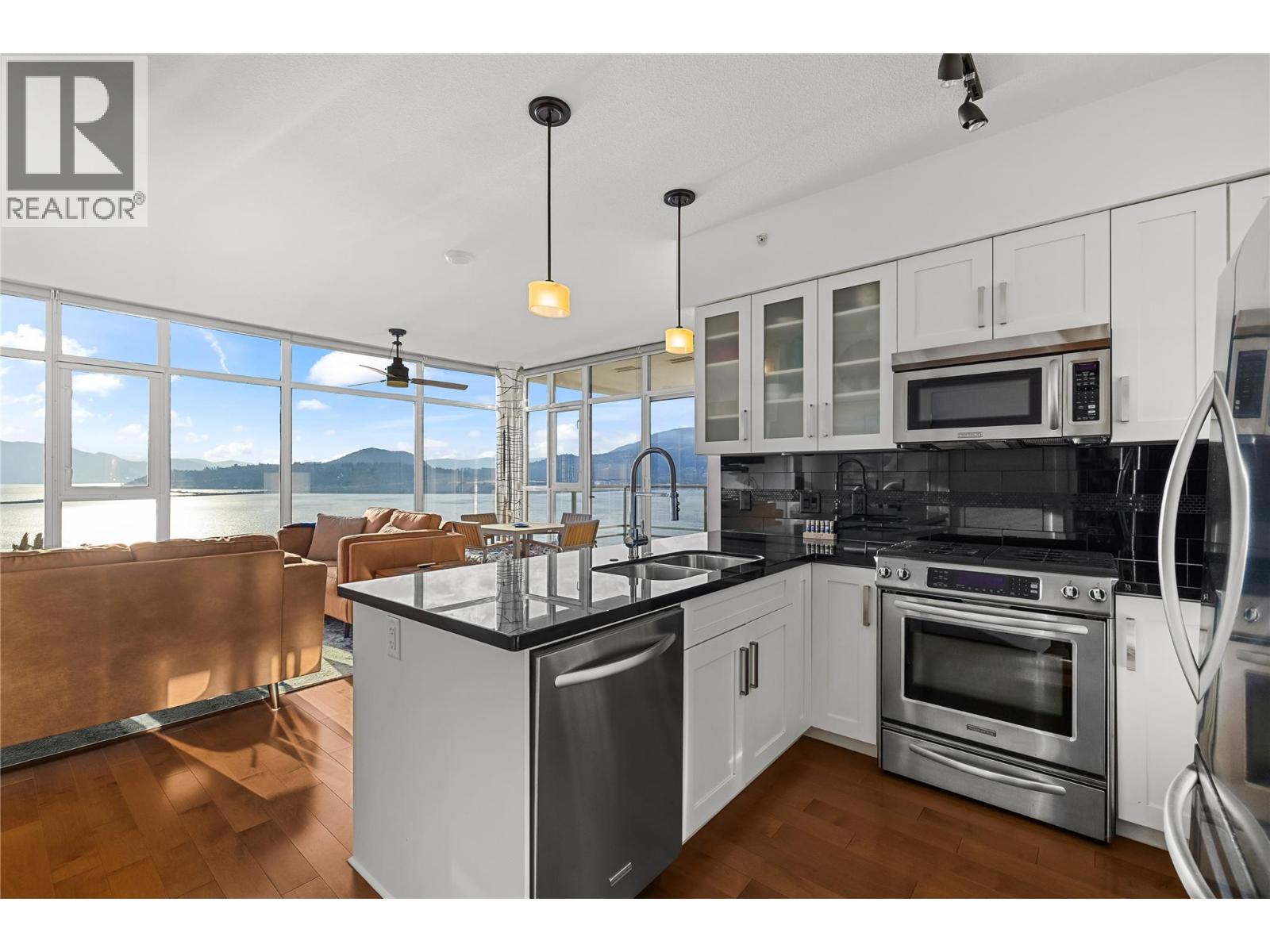 1075 Sunset Drive Unit# 2107