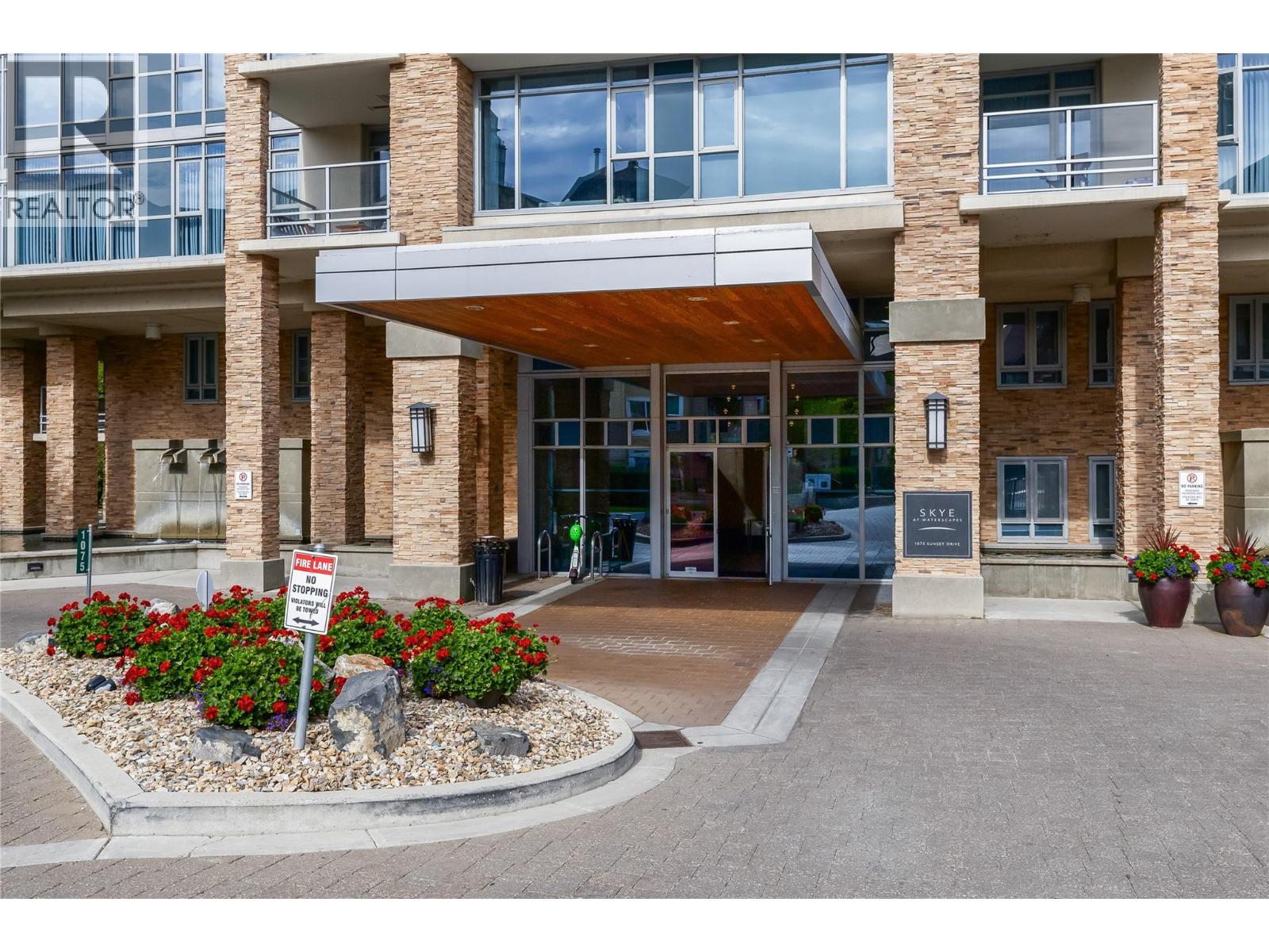 1075 Sunset Drive Unit# 2107