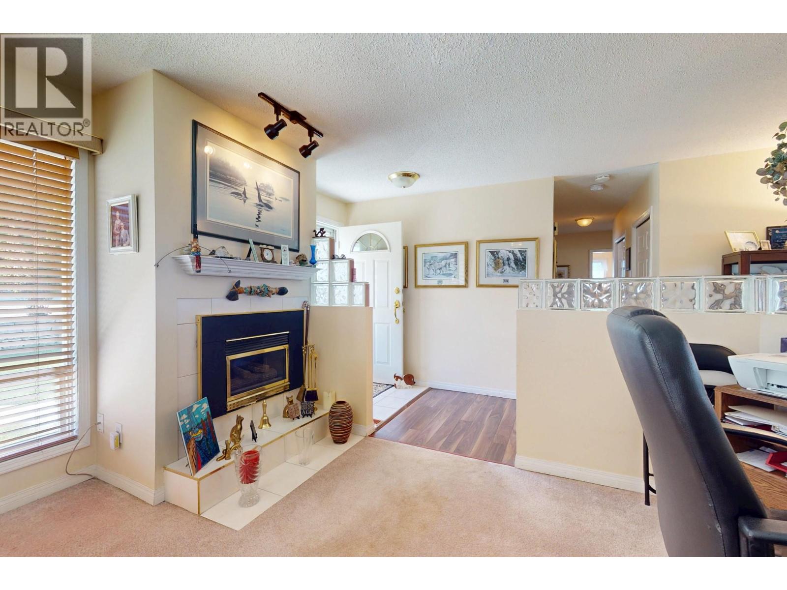 460 El Camino Road