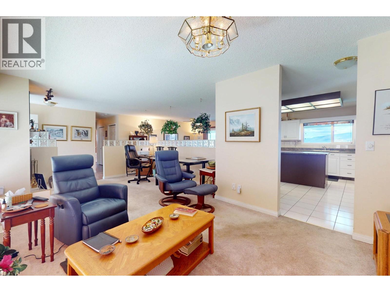 460 El Camino Road