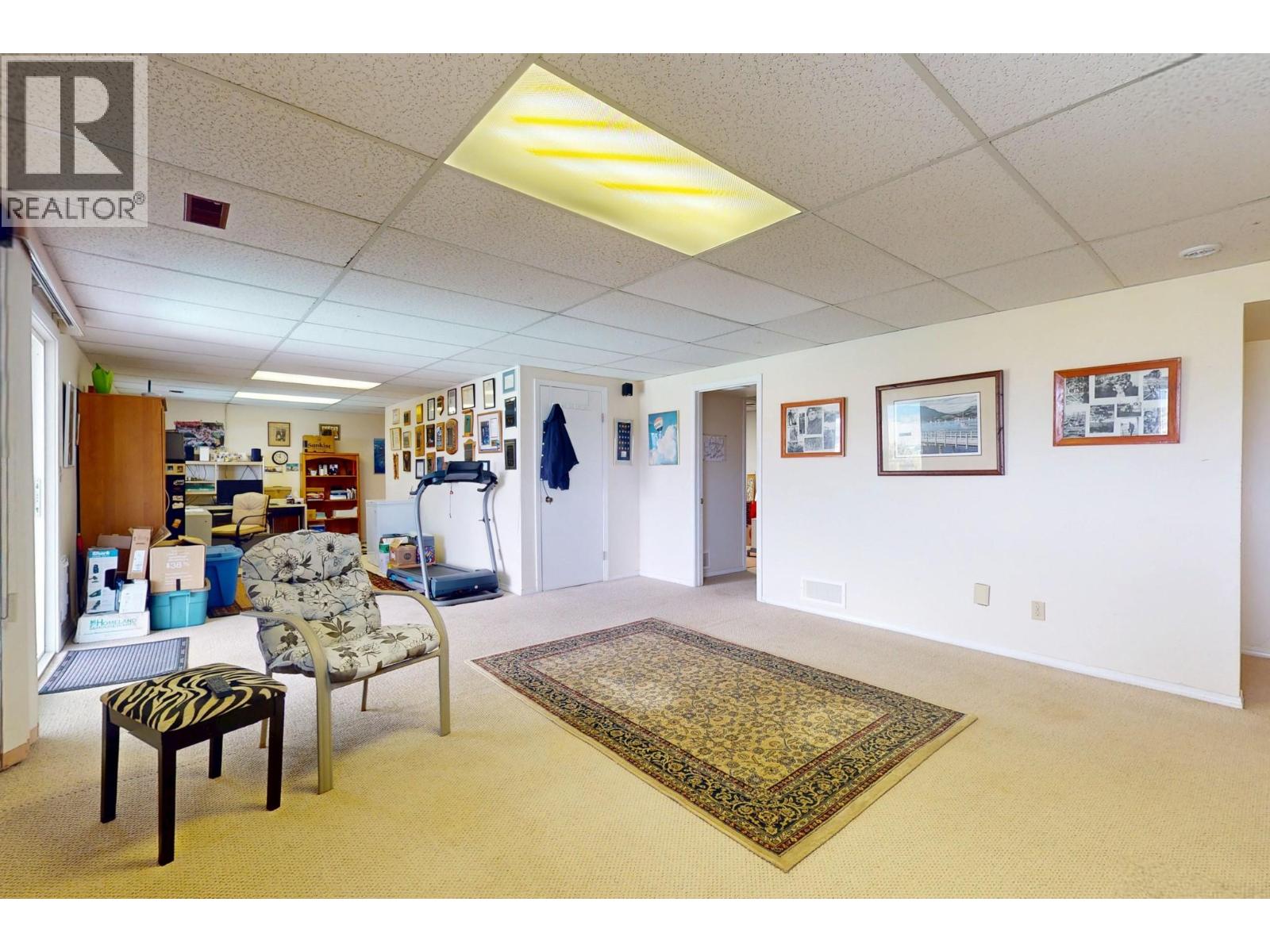 460 El Camino Road