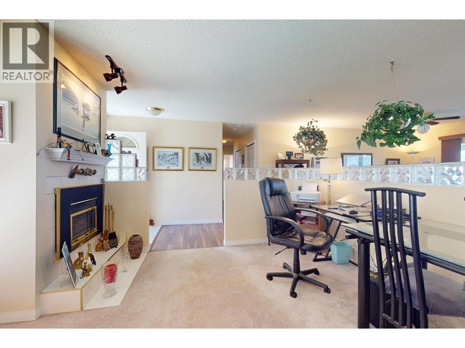 460 El Camino Road