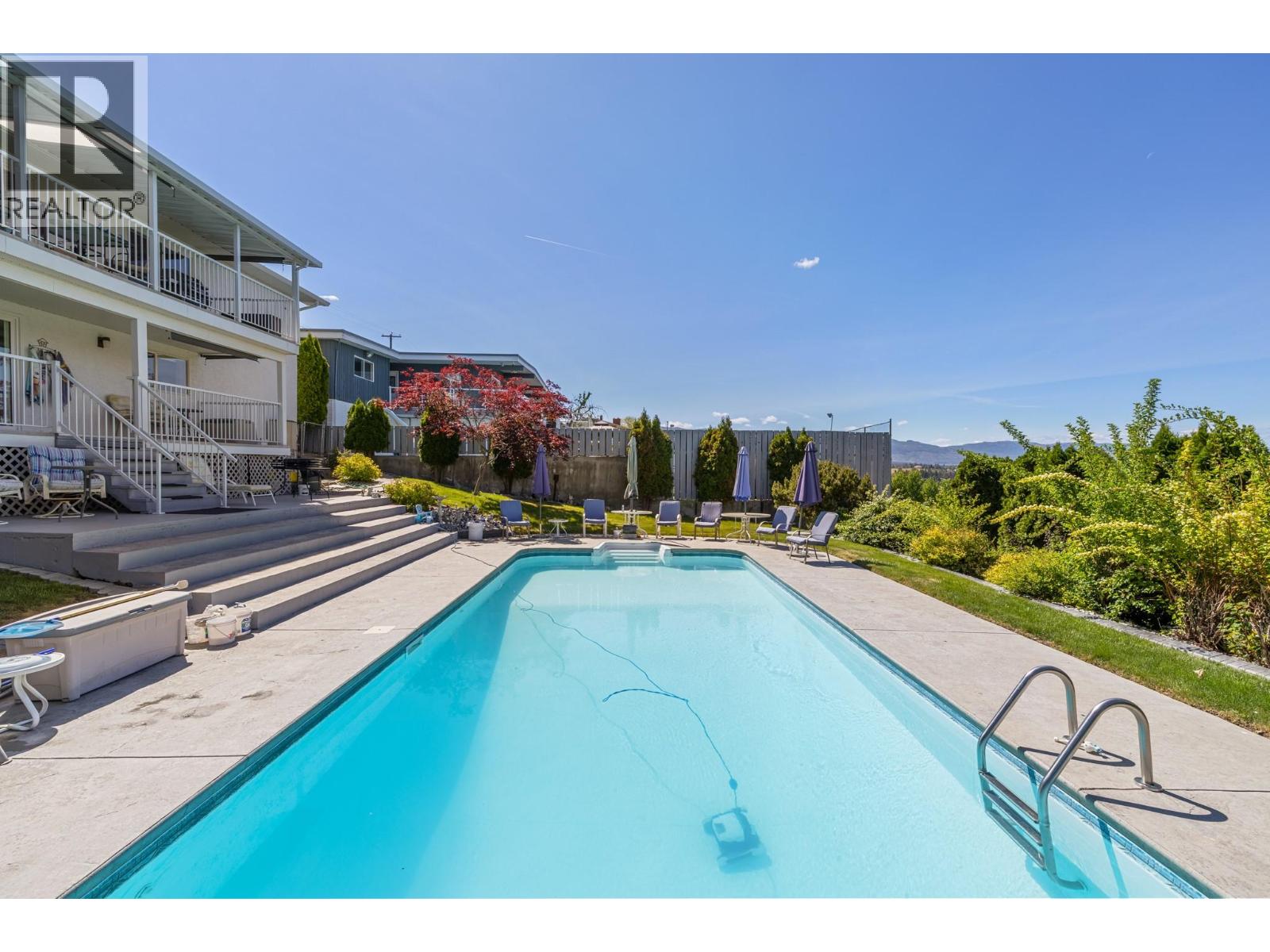 460 El Camino Road