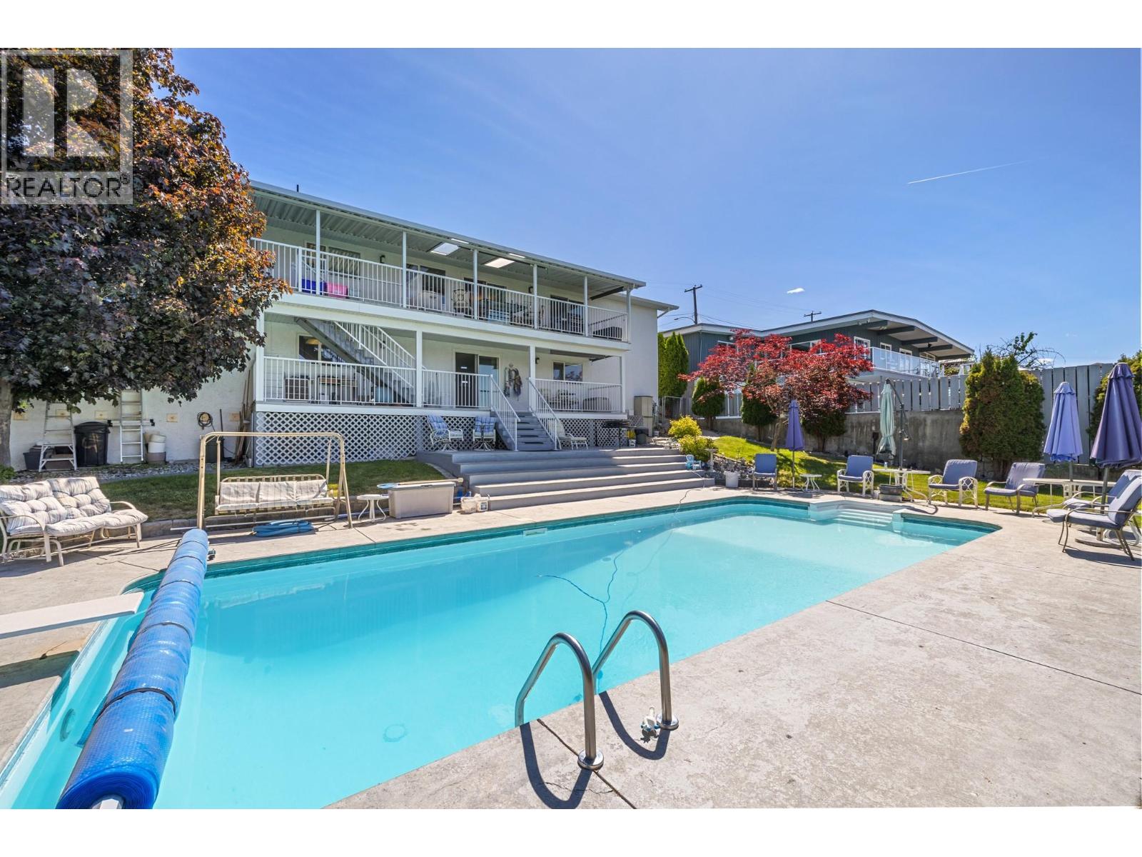 460 El Camino Road