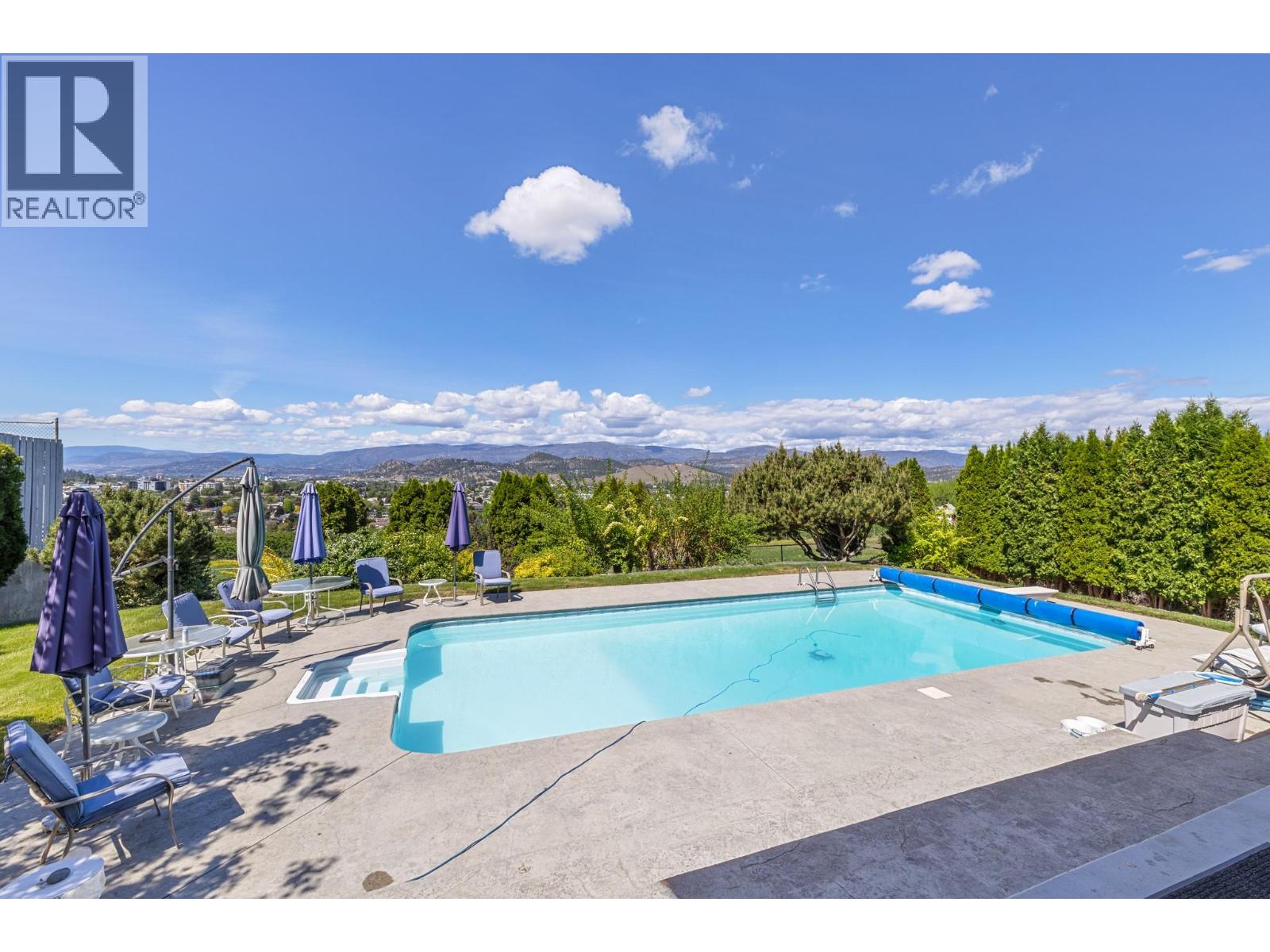 460 El Camino Road