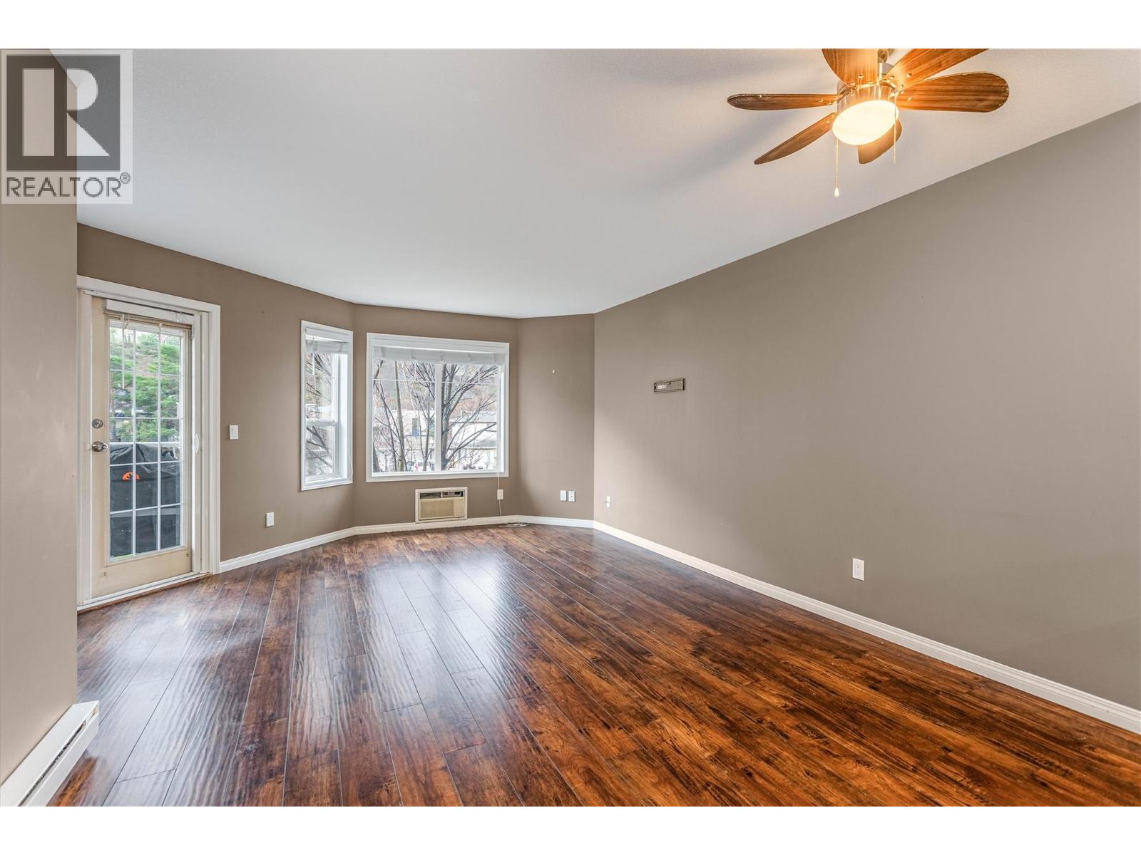 2733 Riffington Place Unit# 102