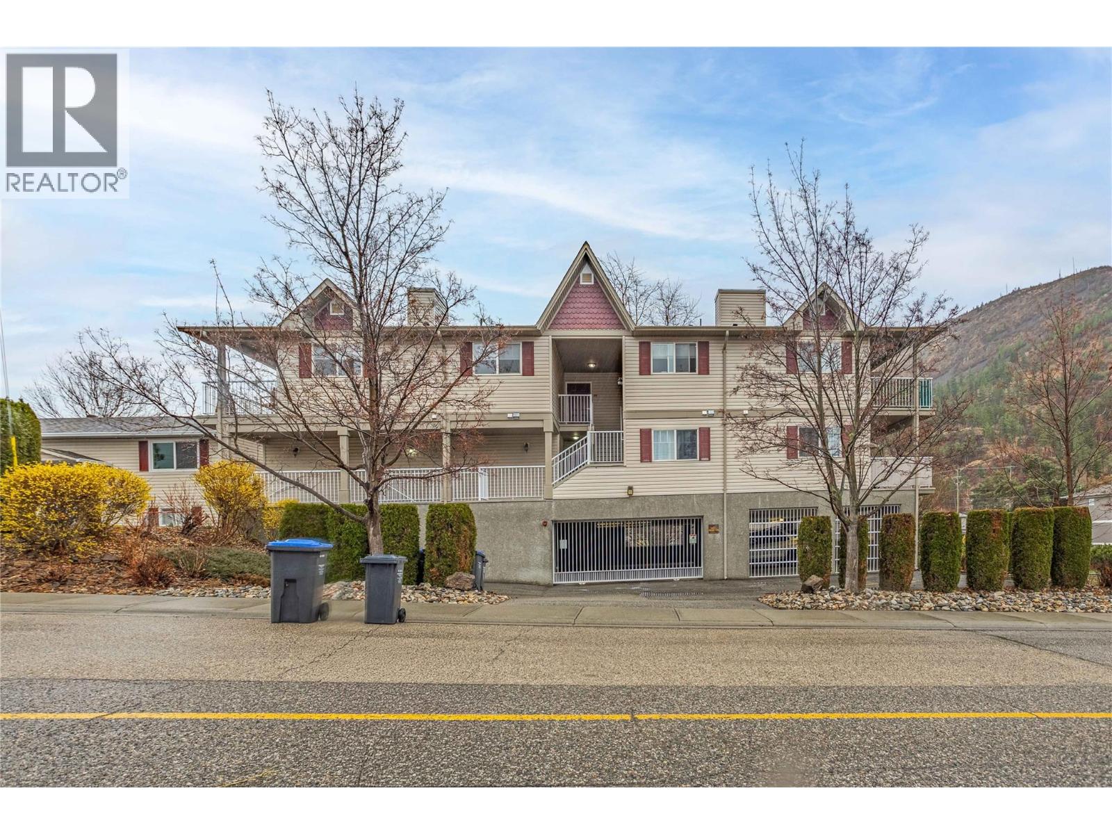 2733 Riffington Place Unit# 102