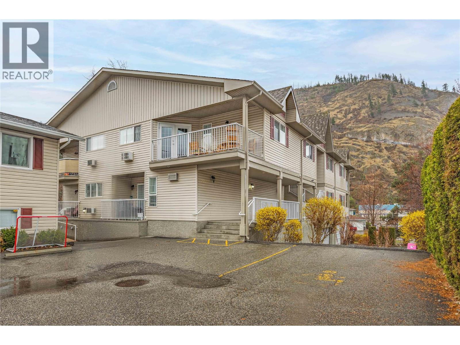 2733 Riffington Place Unit# 102