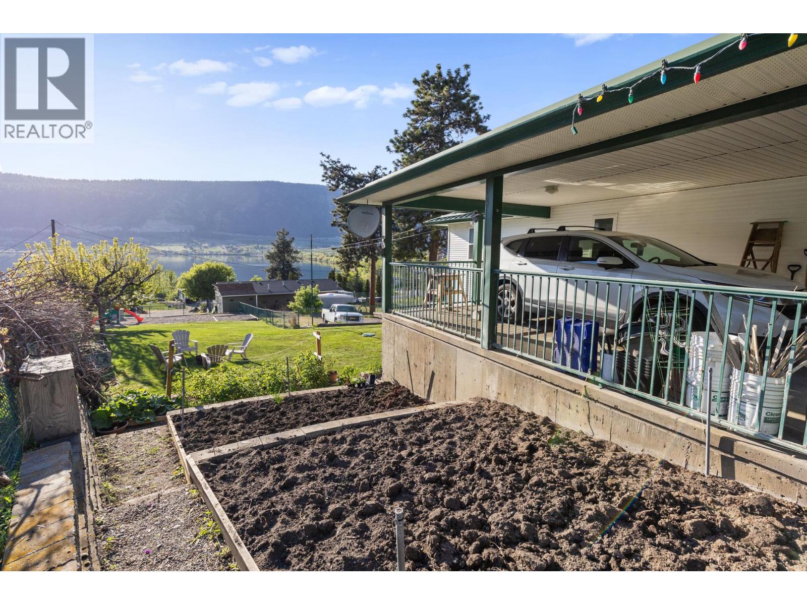 15326 Oyama Road
