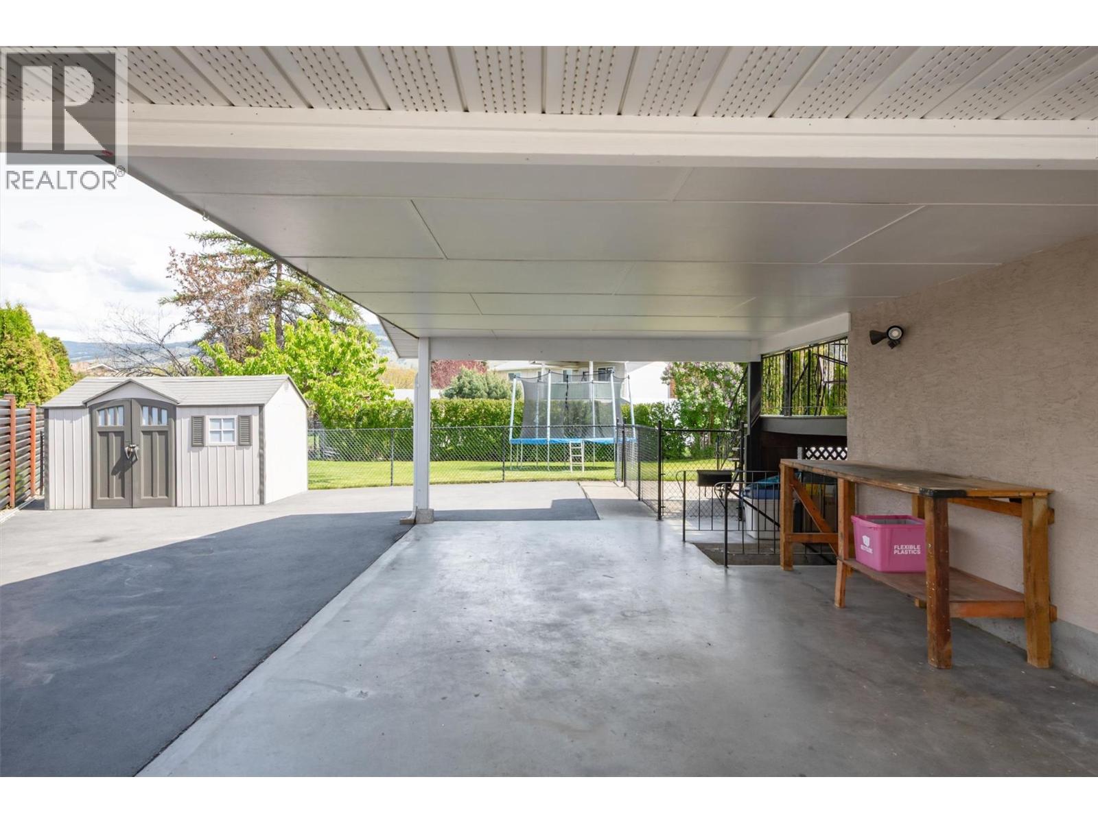 210 Pisces Road