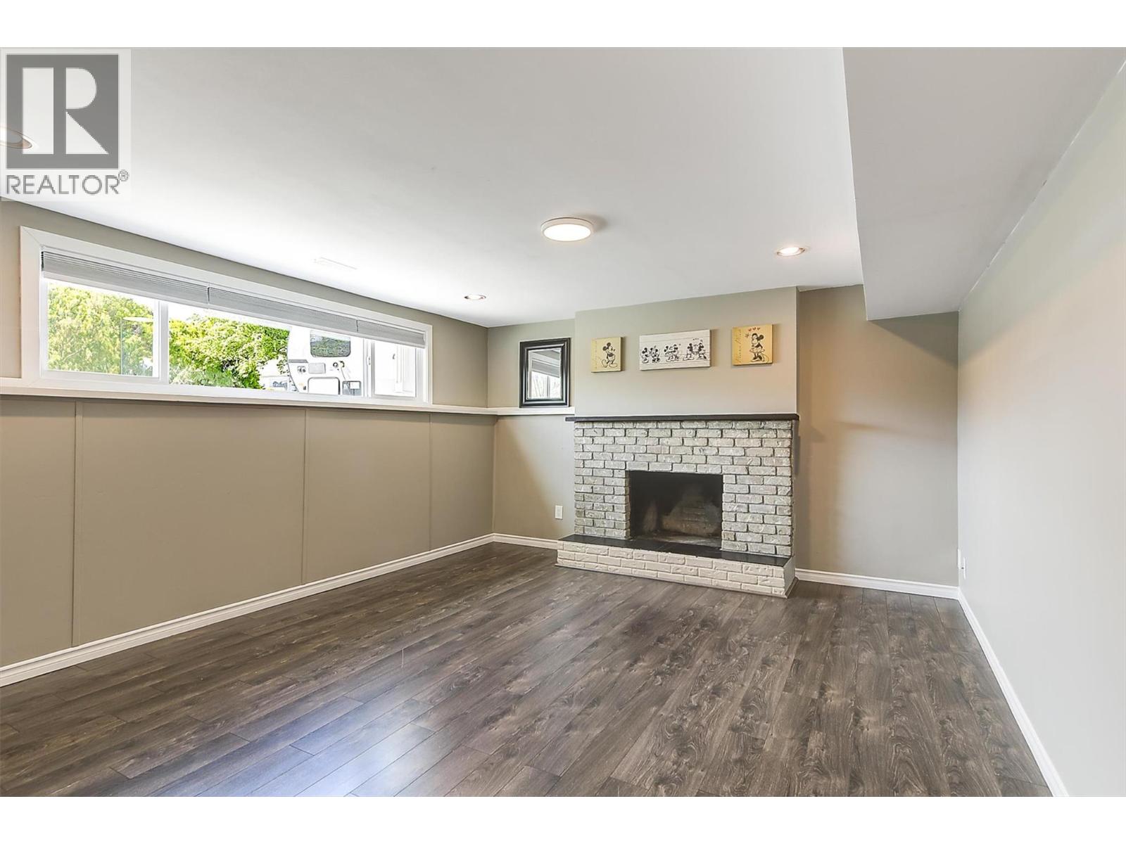 210 Pisces Road