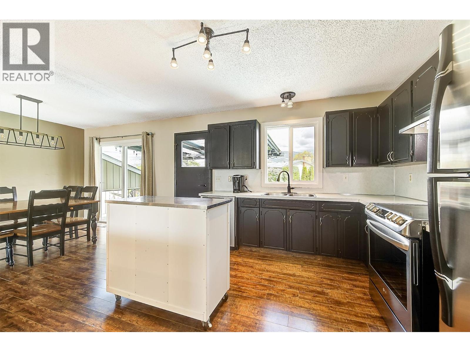 210 Pisces Road