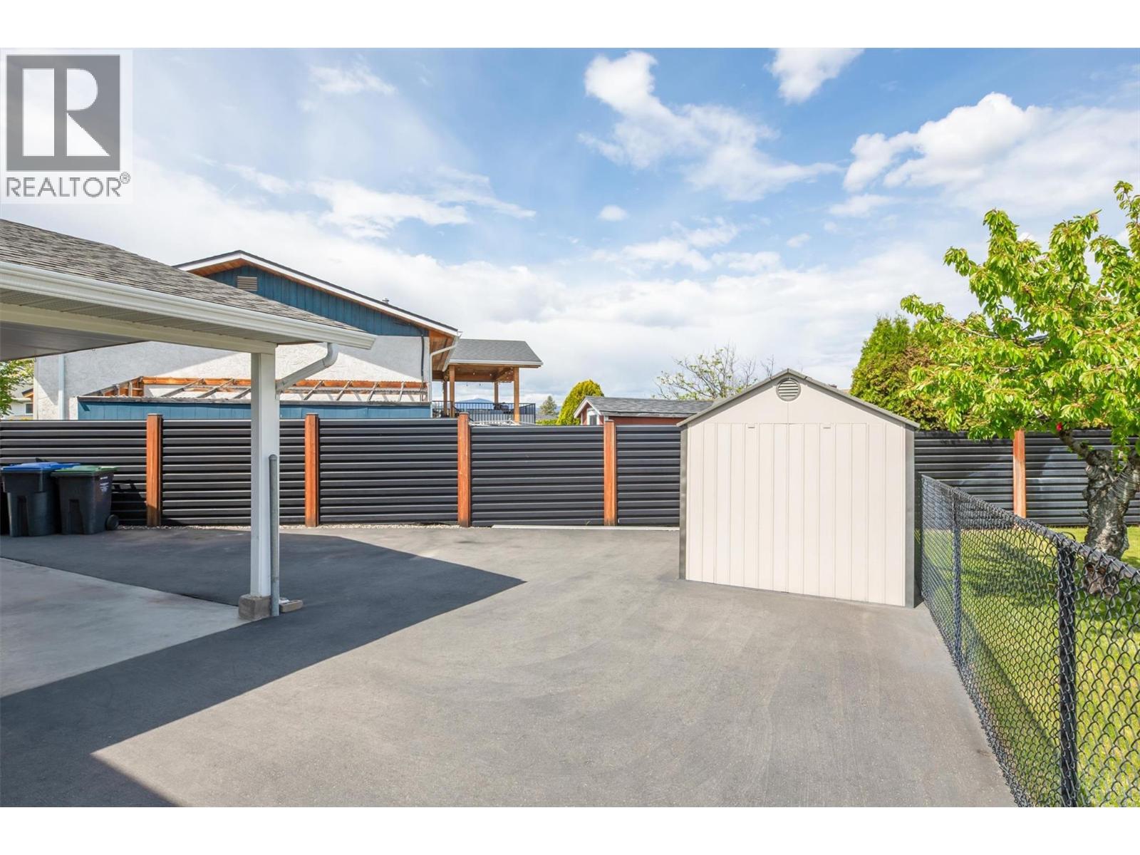 210 Pisces Road