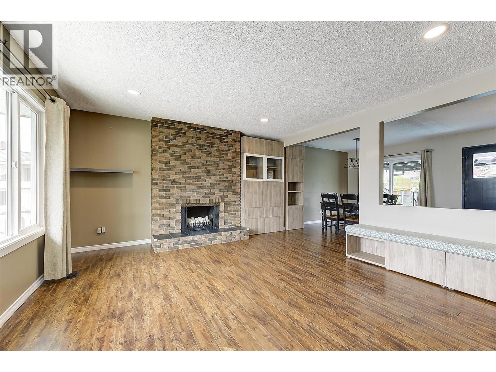 210 Pisces Road