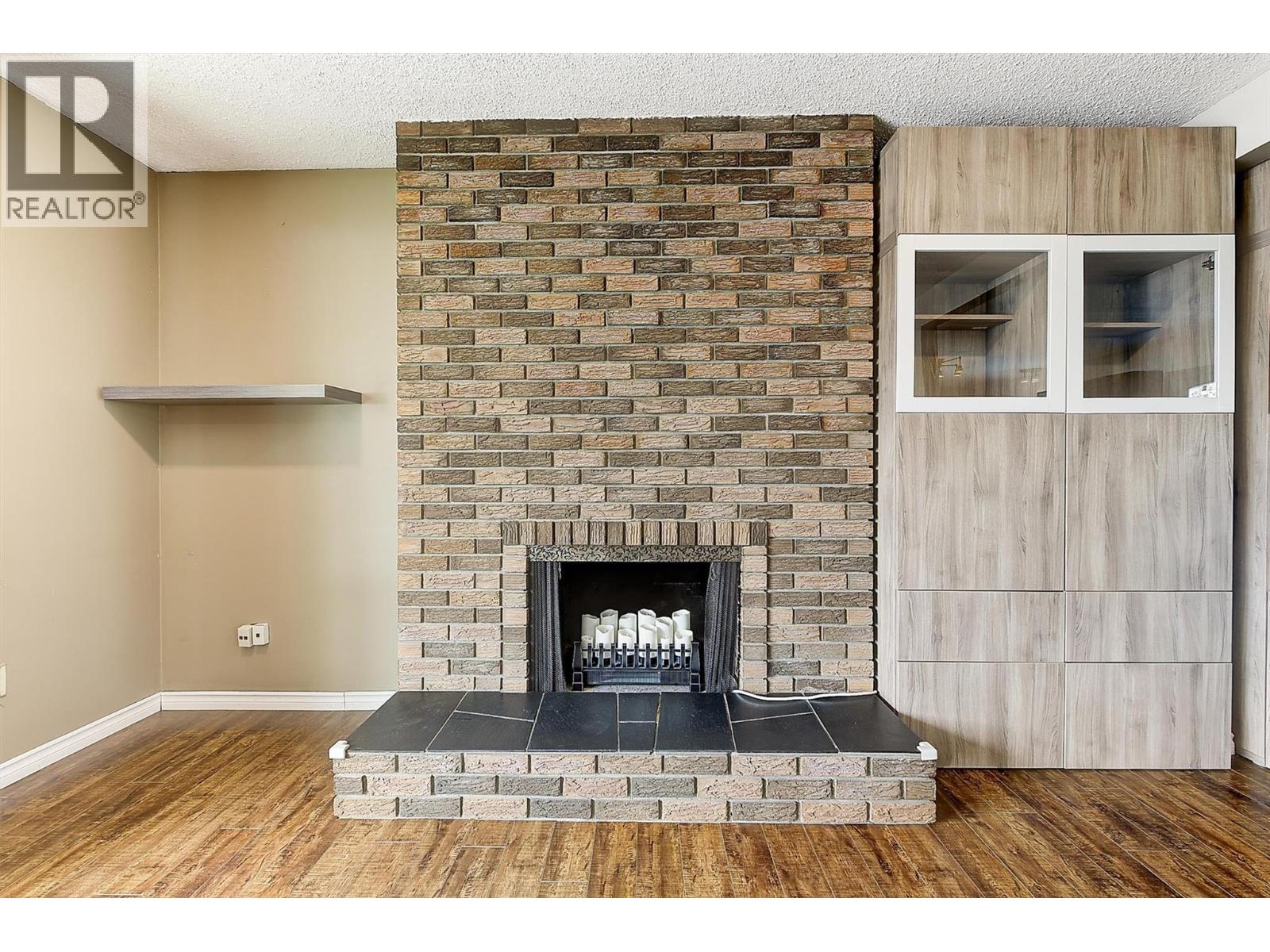 210 Pisces Road