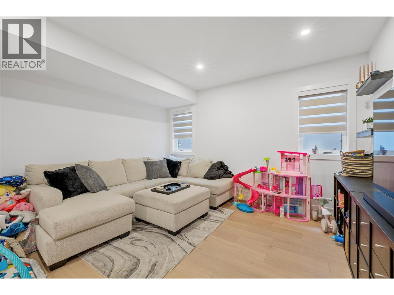 389 Moubray Road