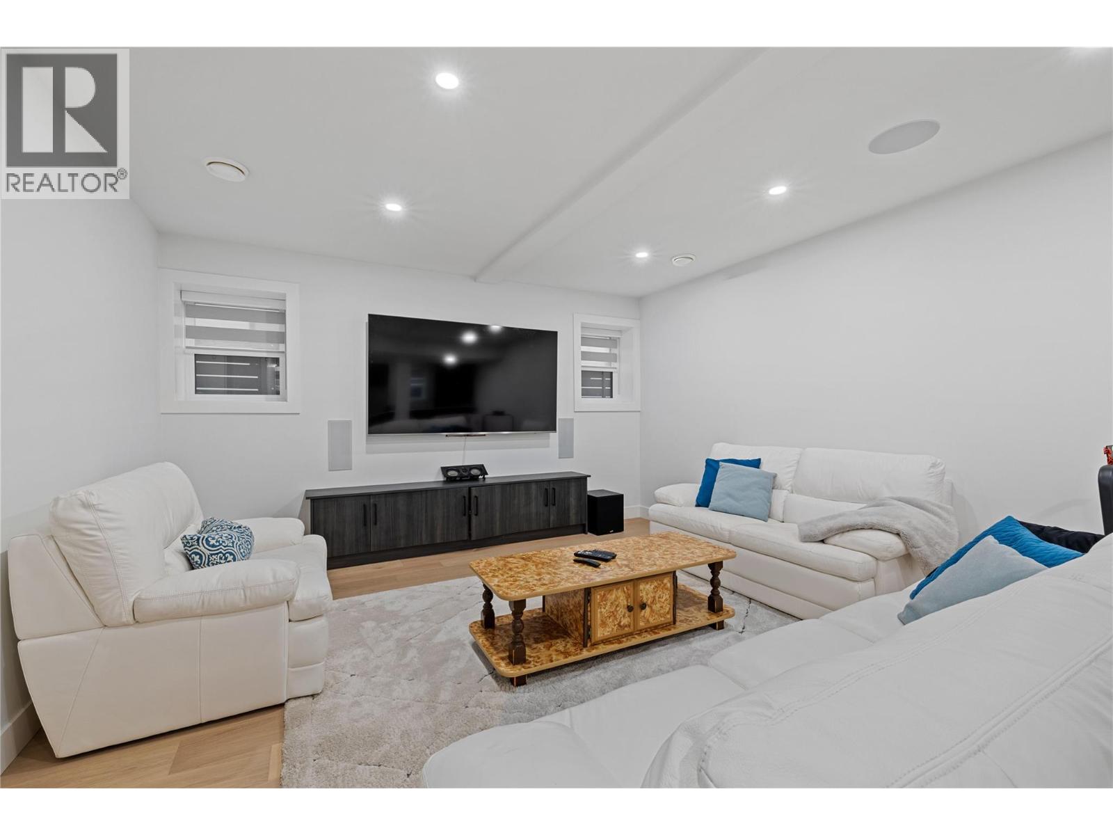 389 Moubray Road
