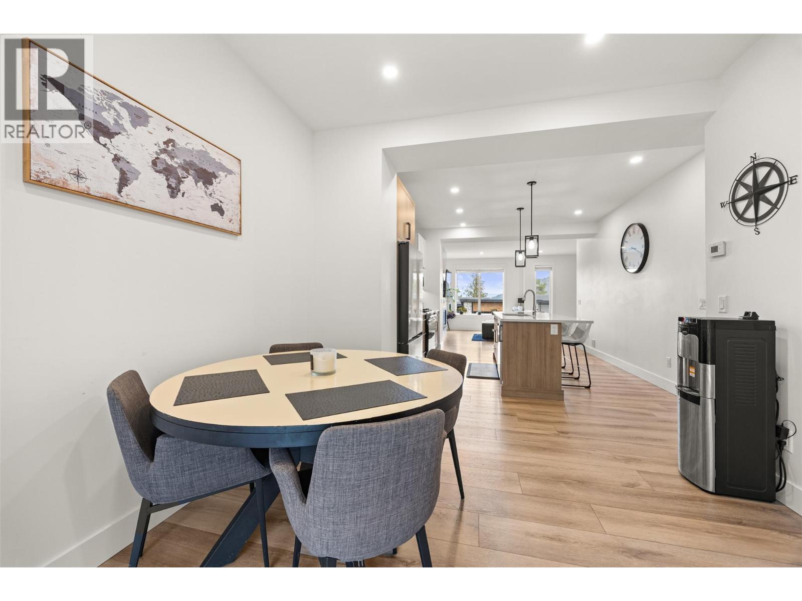 2835 Canyon Crest Drive Unit# 25